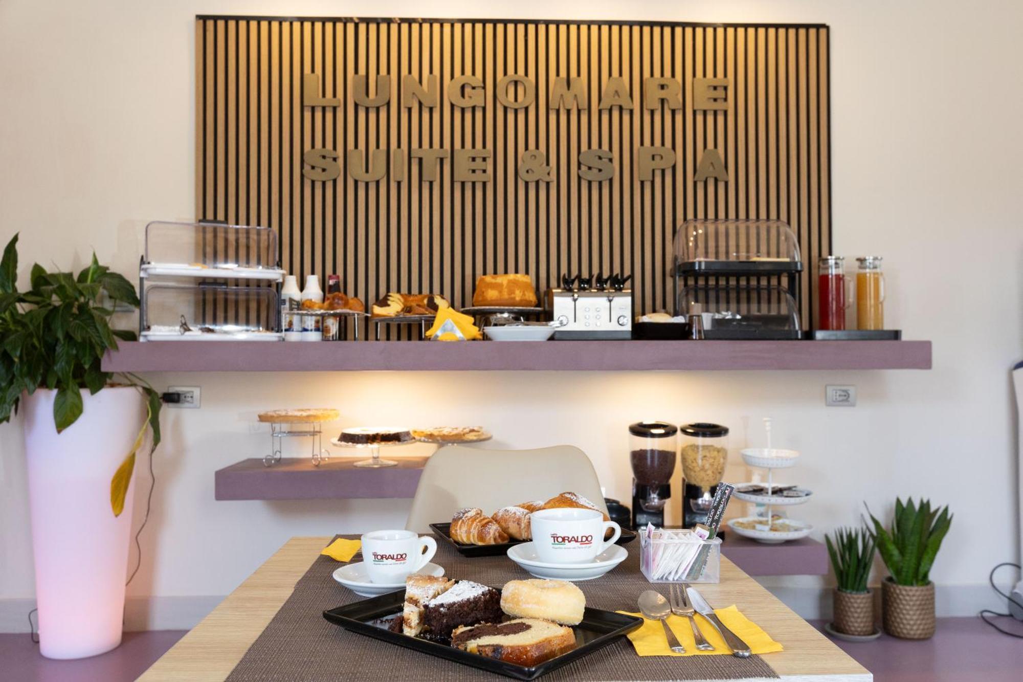 Bed & Breakfast Lungomare & *