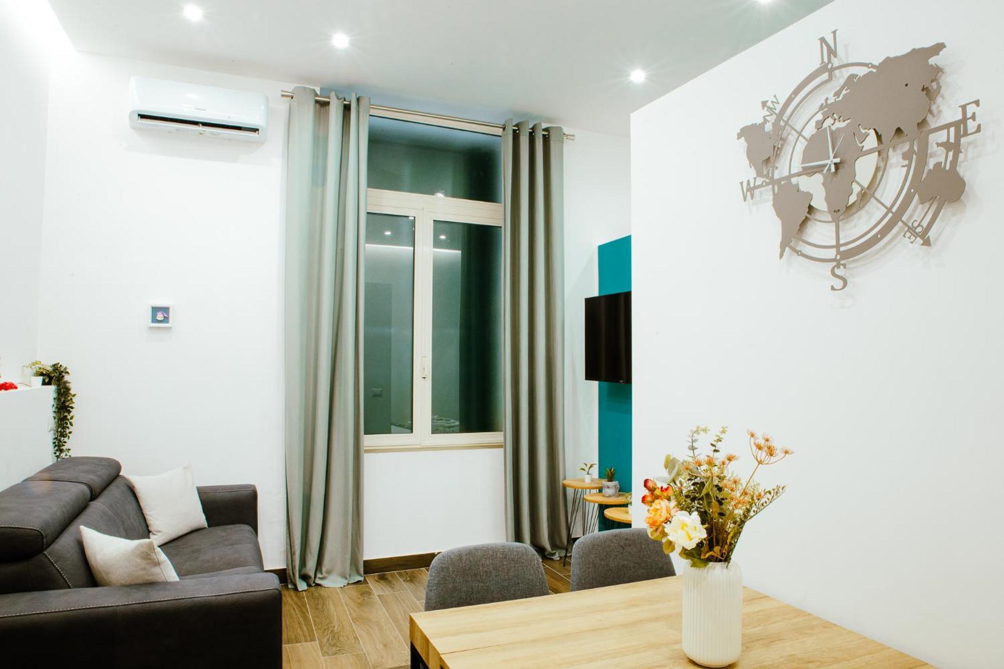 Chiaia Exclusive Apartment *