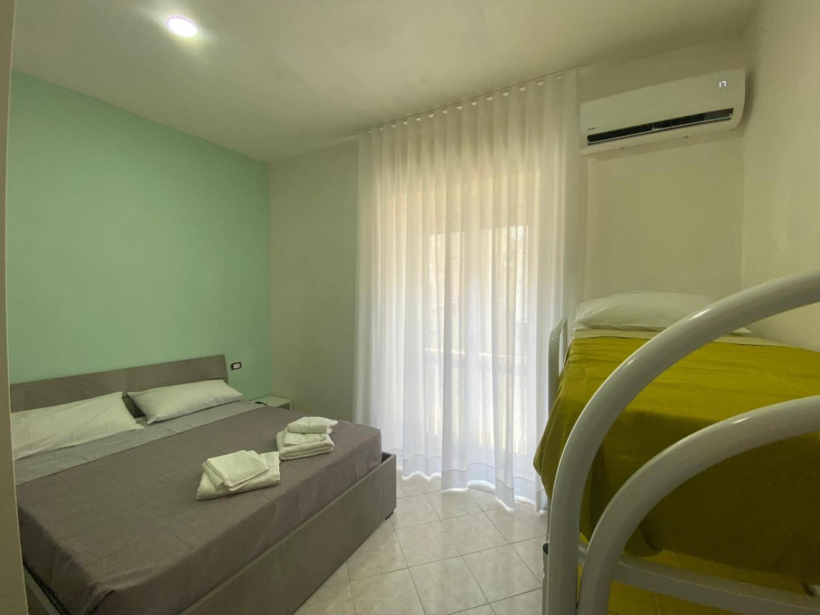 Orchidea Naples
