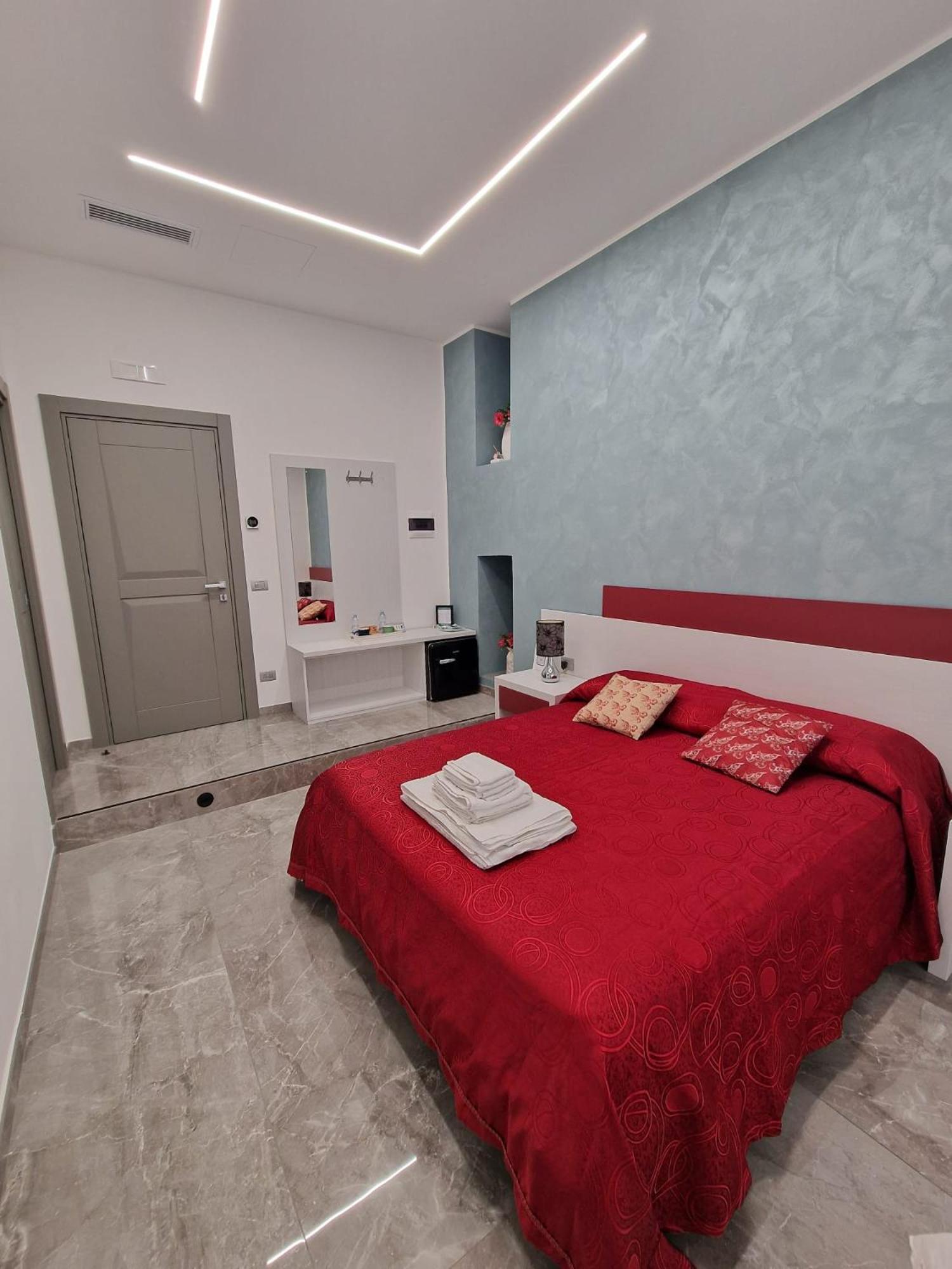 Galleria Umberto I Bed & Breakfast Naples