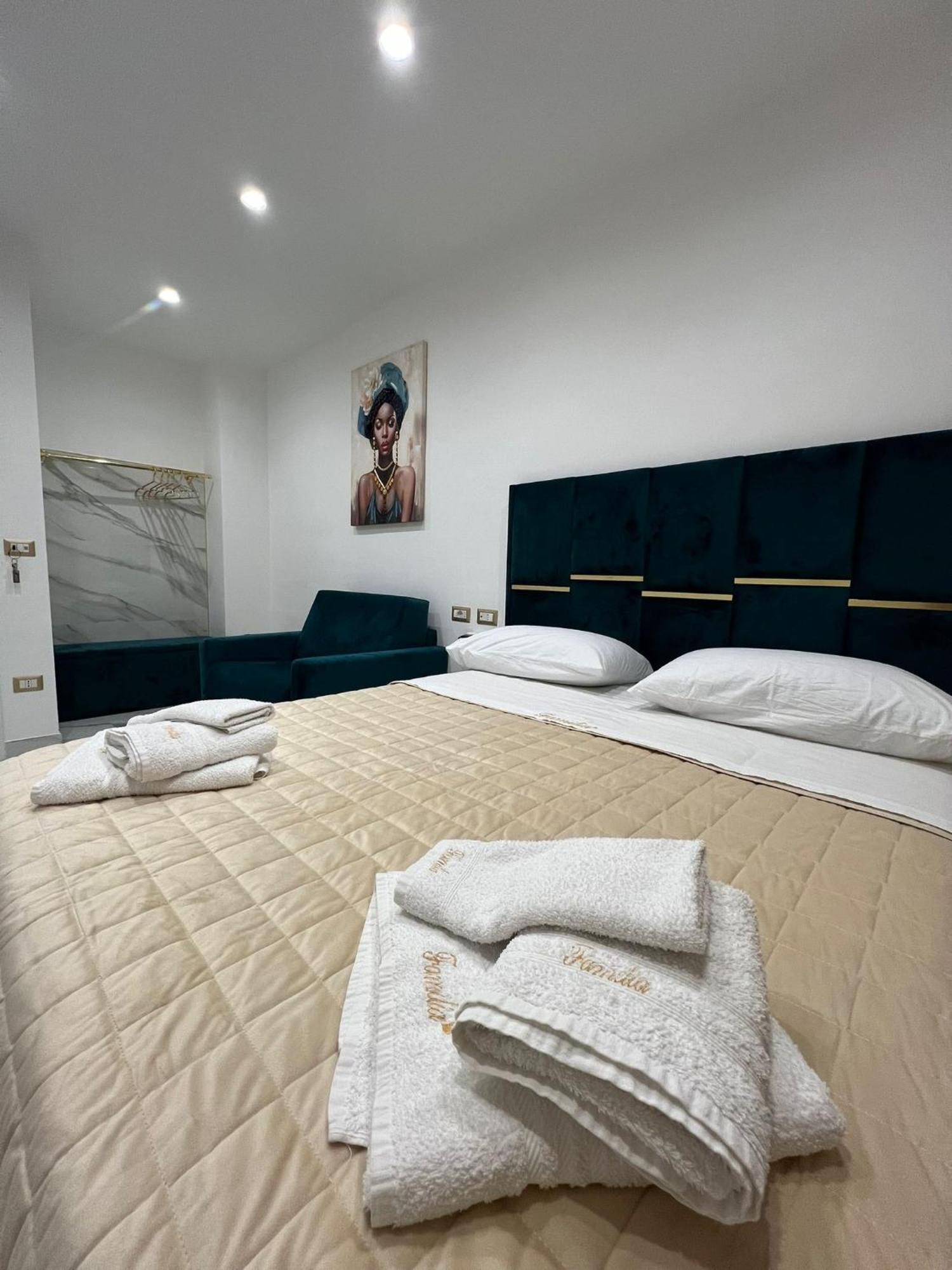 Guest house Familia Naples