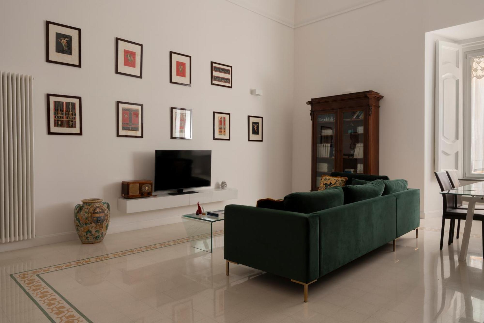A.ri.el Luxury * Naples