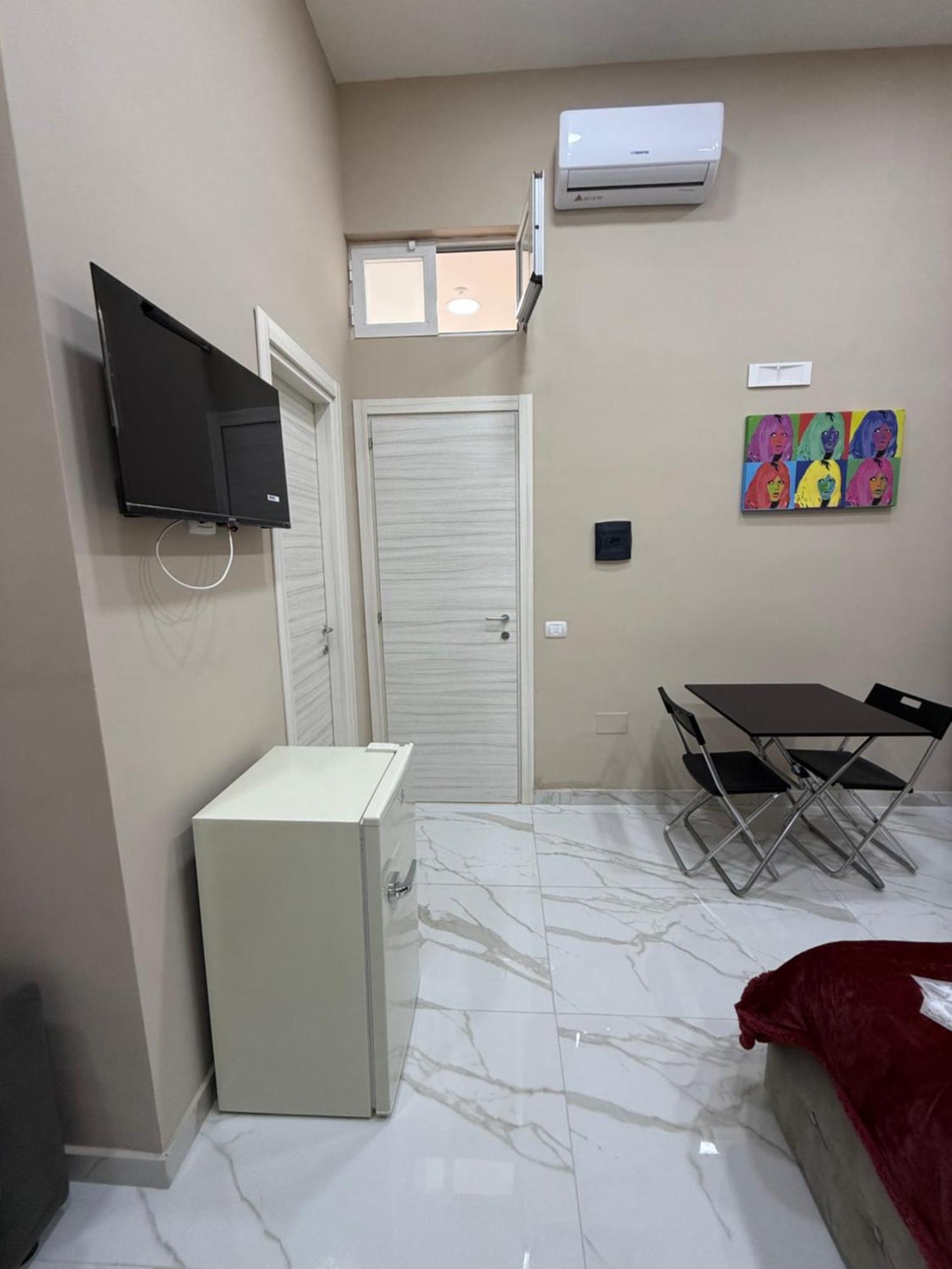 Valentino Caracciolo 105 Apartment Naples