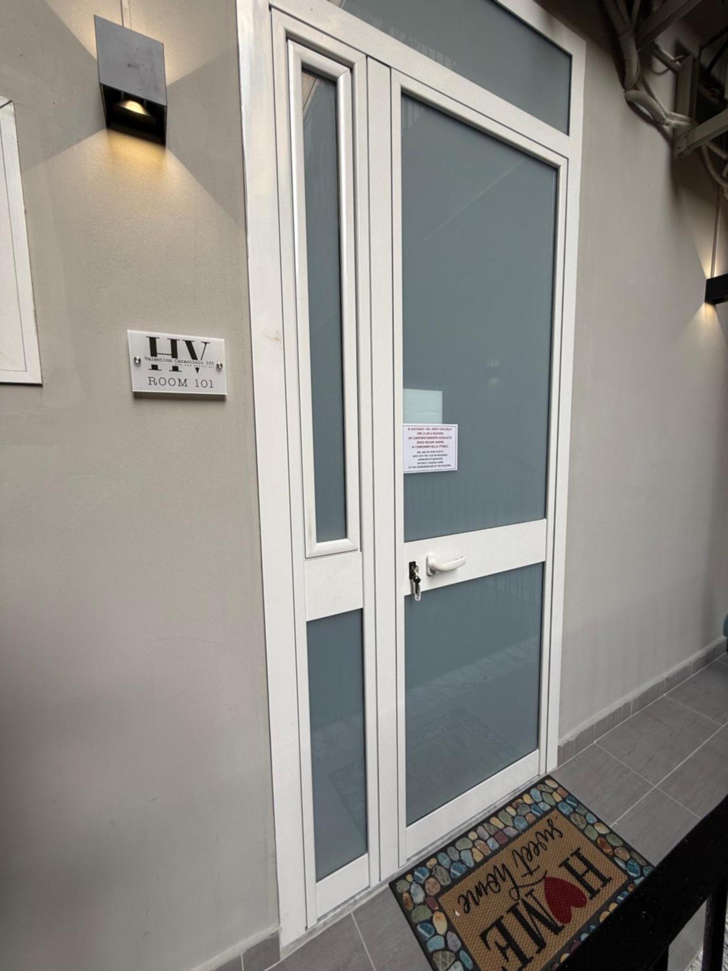 Valentino Caracciolo 105 Apartment Naples