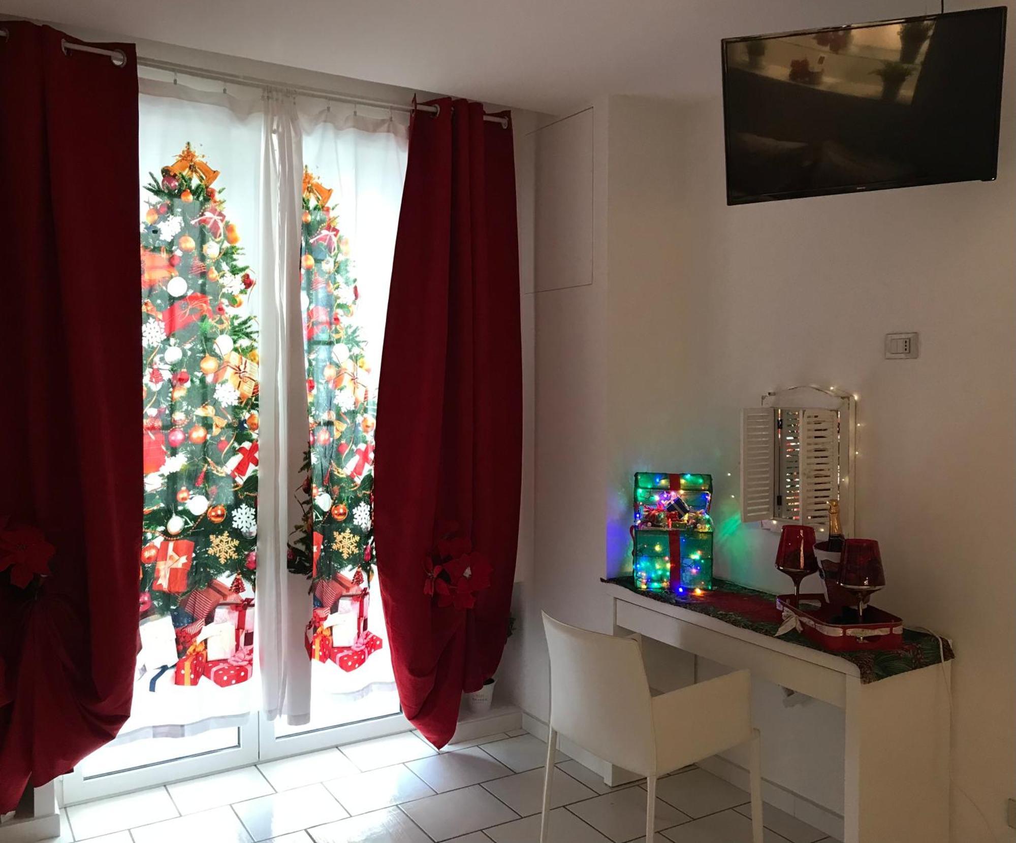 Casa Sandro 8 * Naples