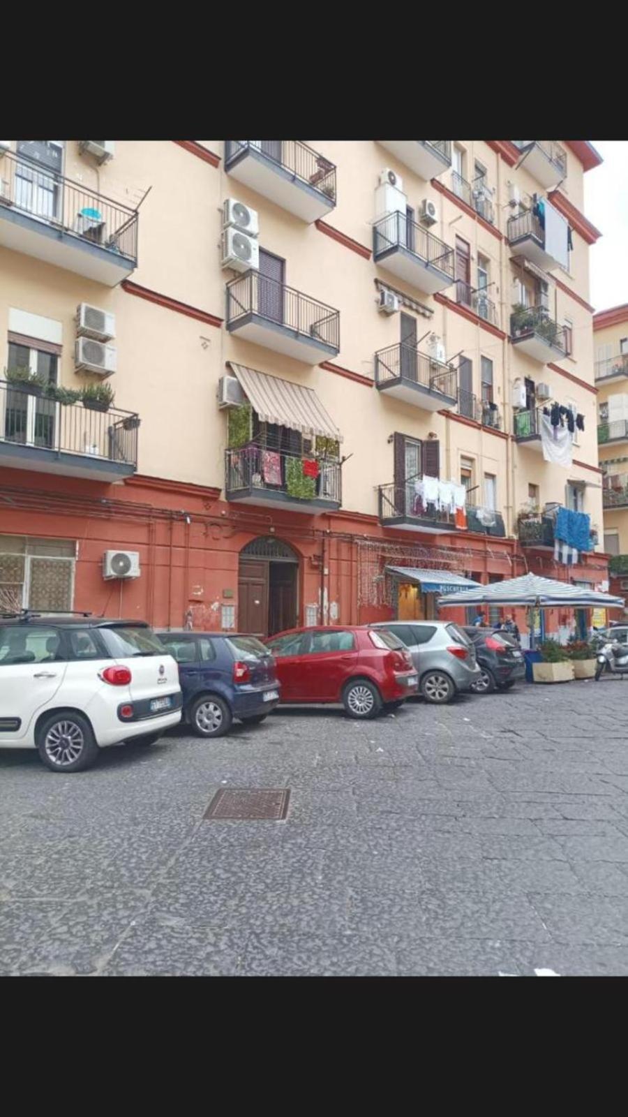 Ac Domus Apartment Naples