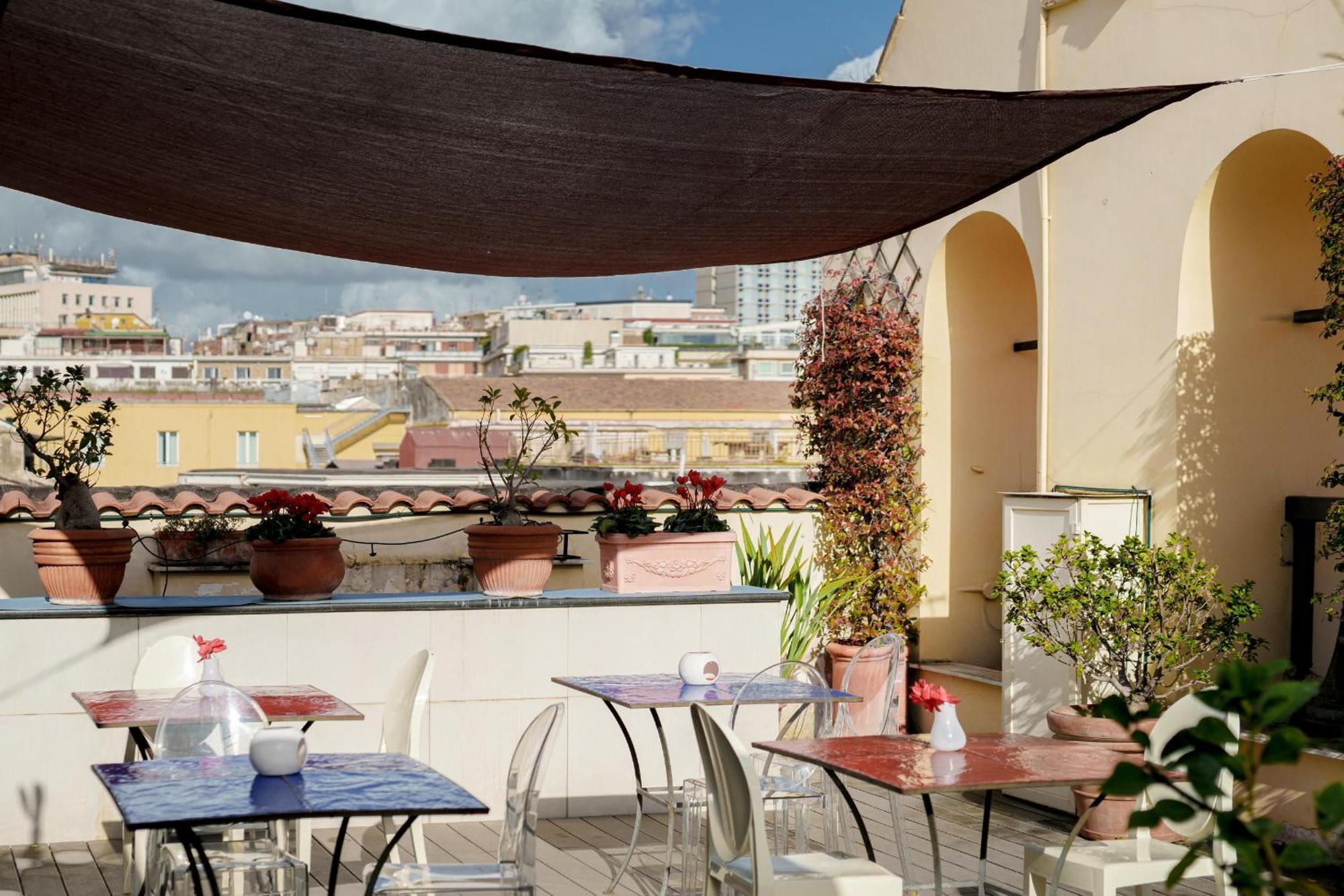 Attico Partenopeo Bed & Breakfast Naples