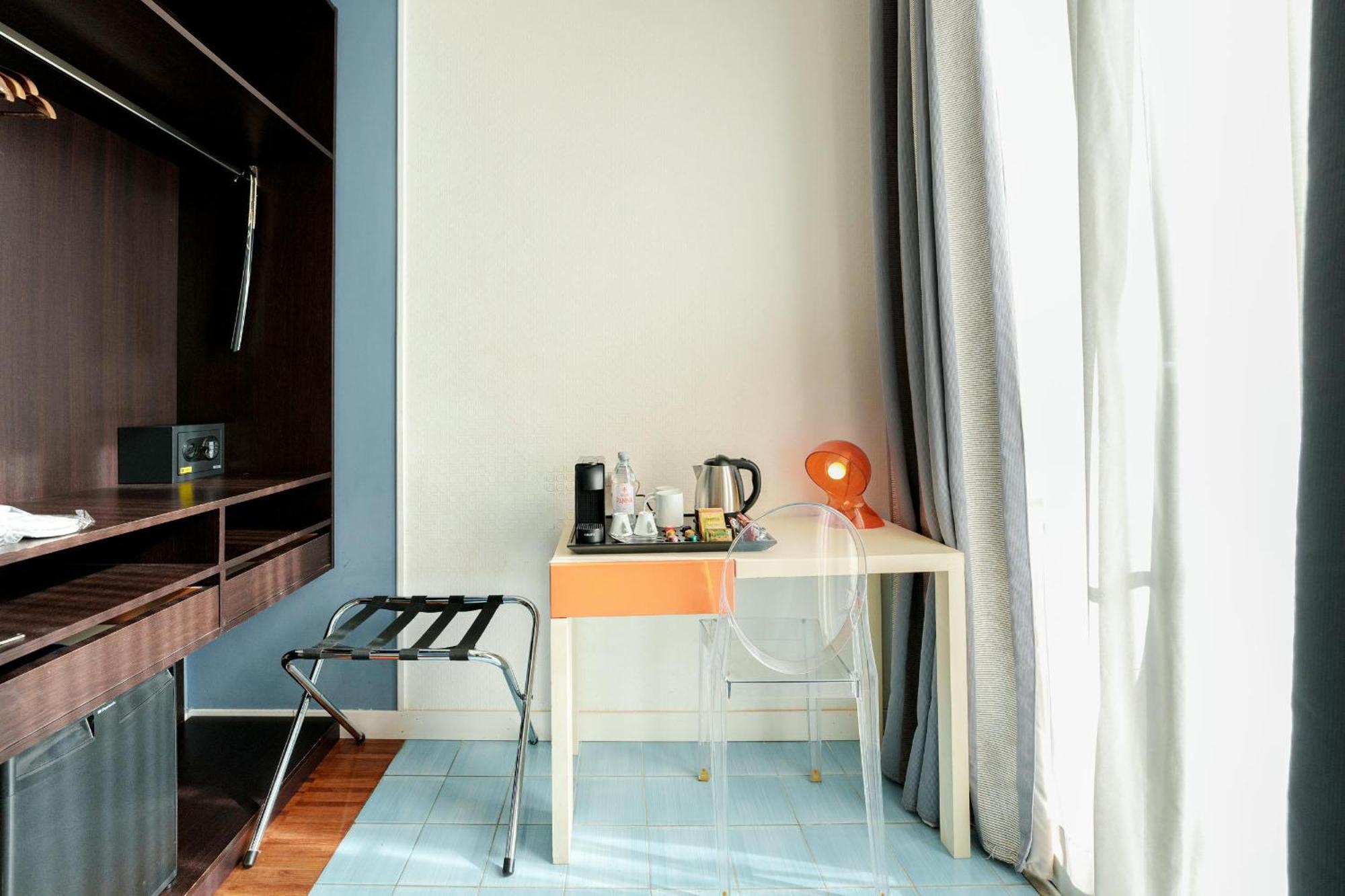 Attico Partenopeo Bed & Breakfast 4*