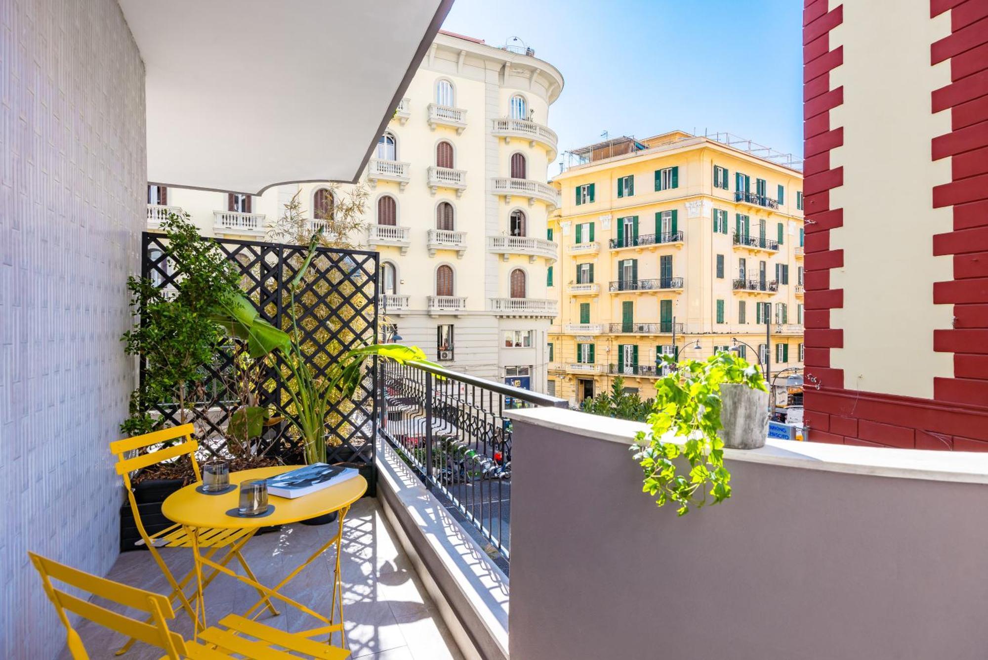 Mh Plebiscito Naples