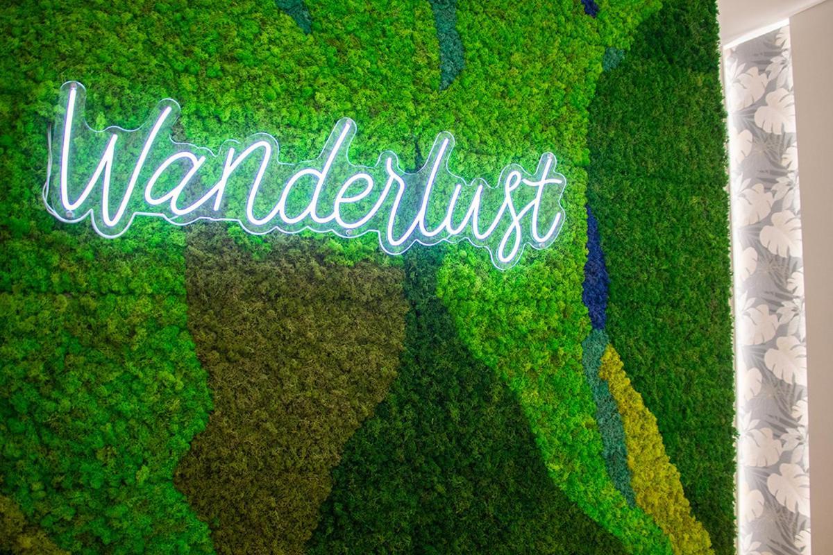 Wanderlust Spaccanapoli Points Of View *