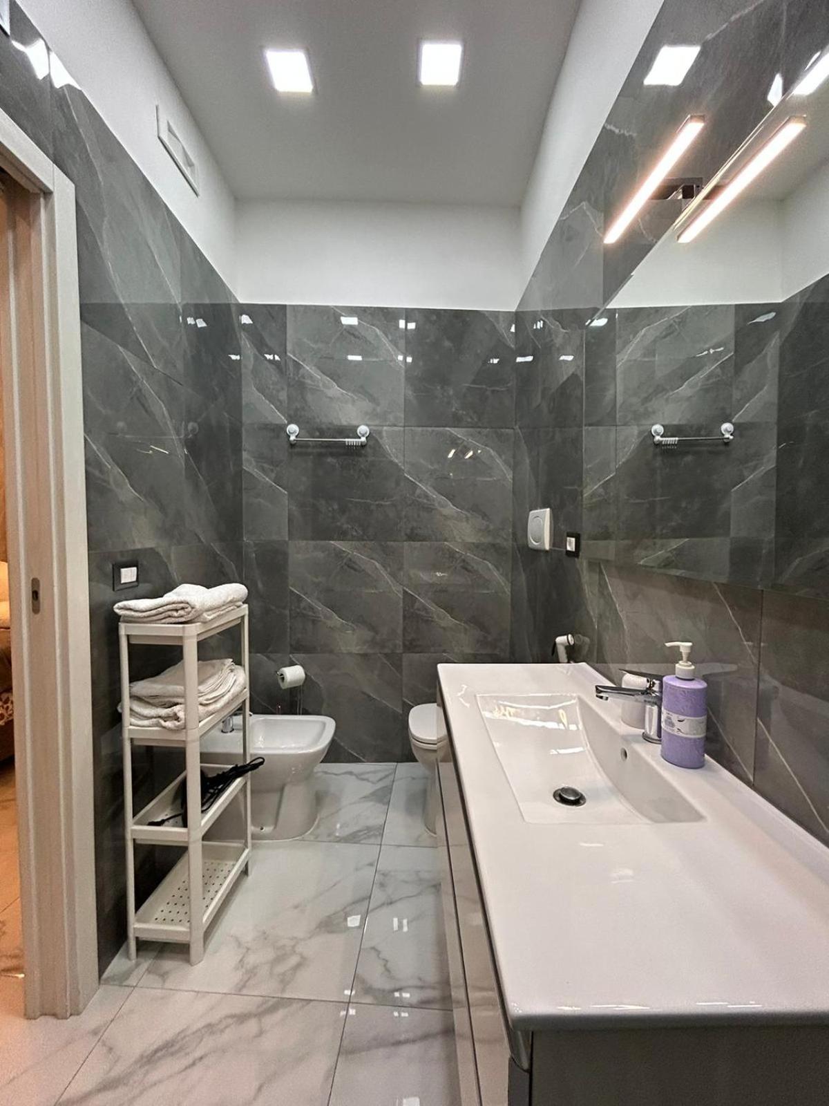 Casa Tolentino Al Centro Di Holiday home *