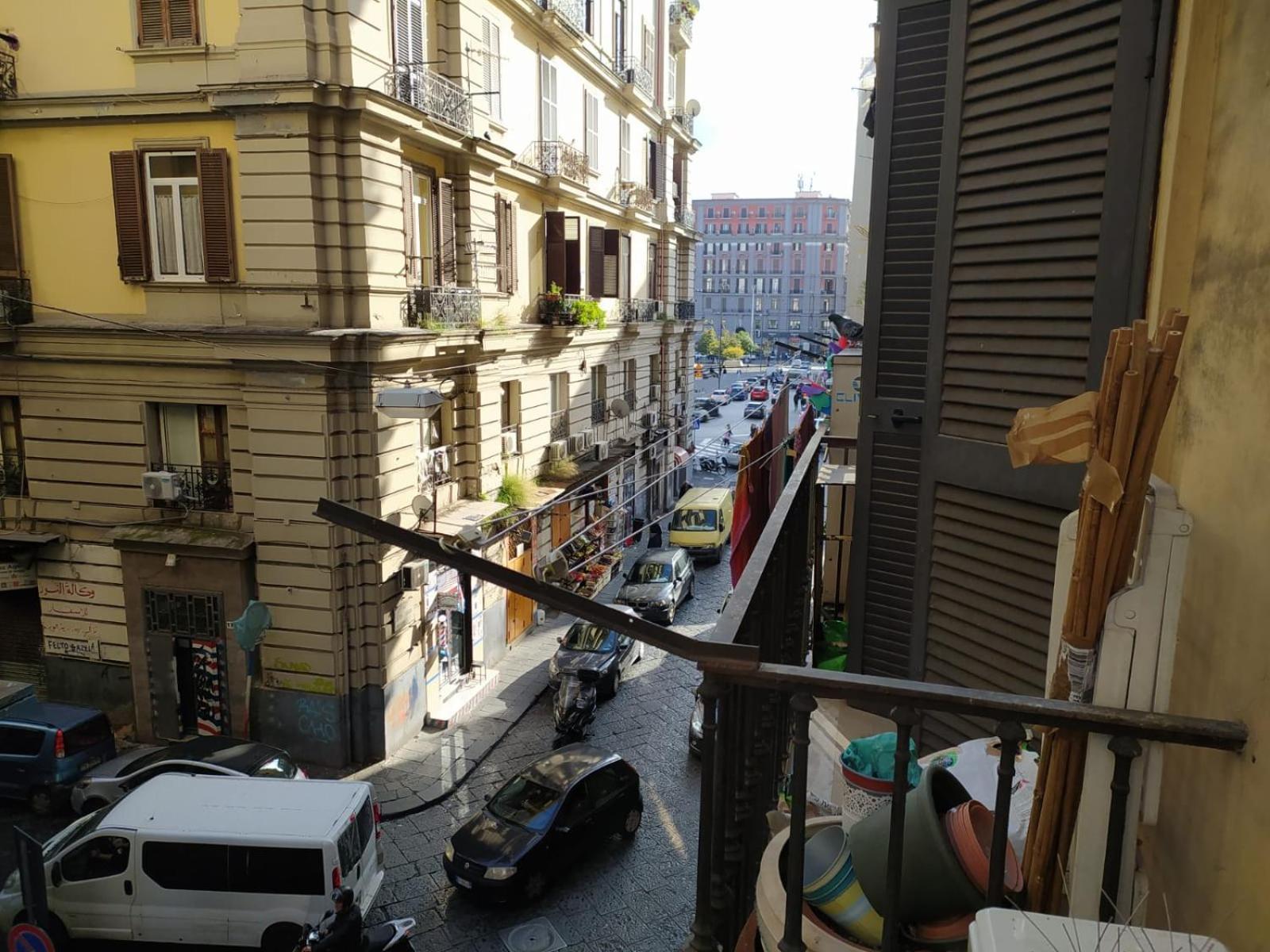 Nacasa * Naples