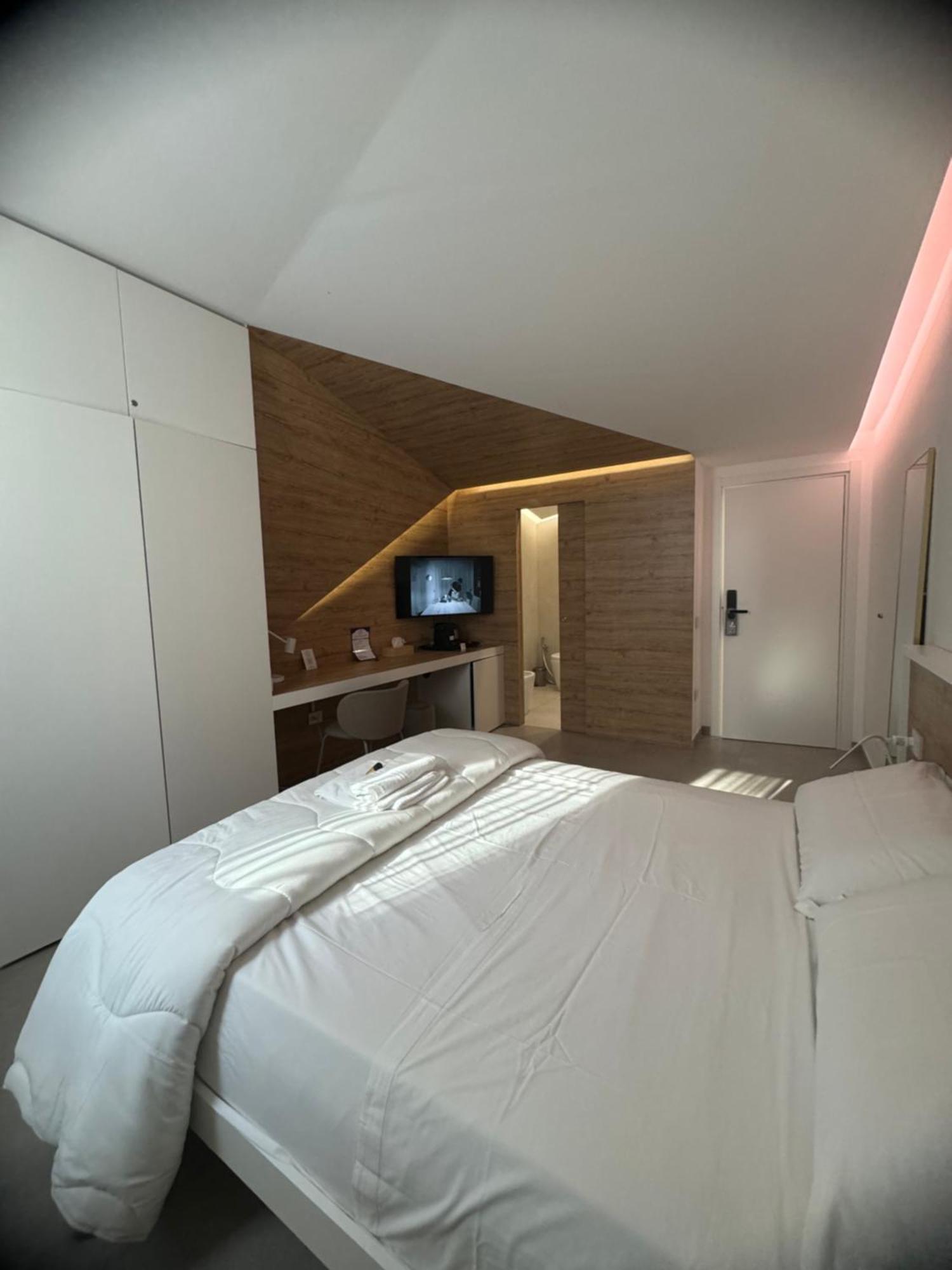 Bed & Breakfast Space Tower