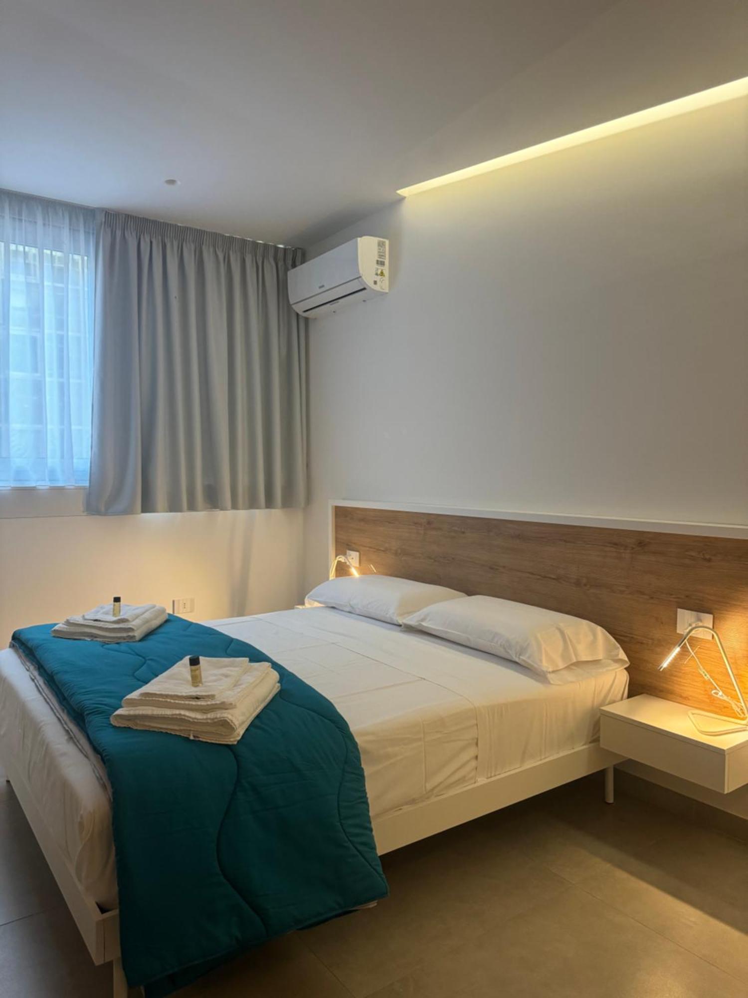 Bed & Breakfast Space Tower *