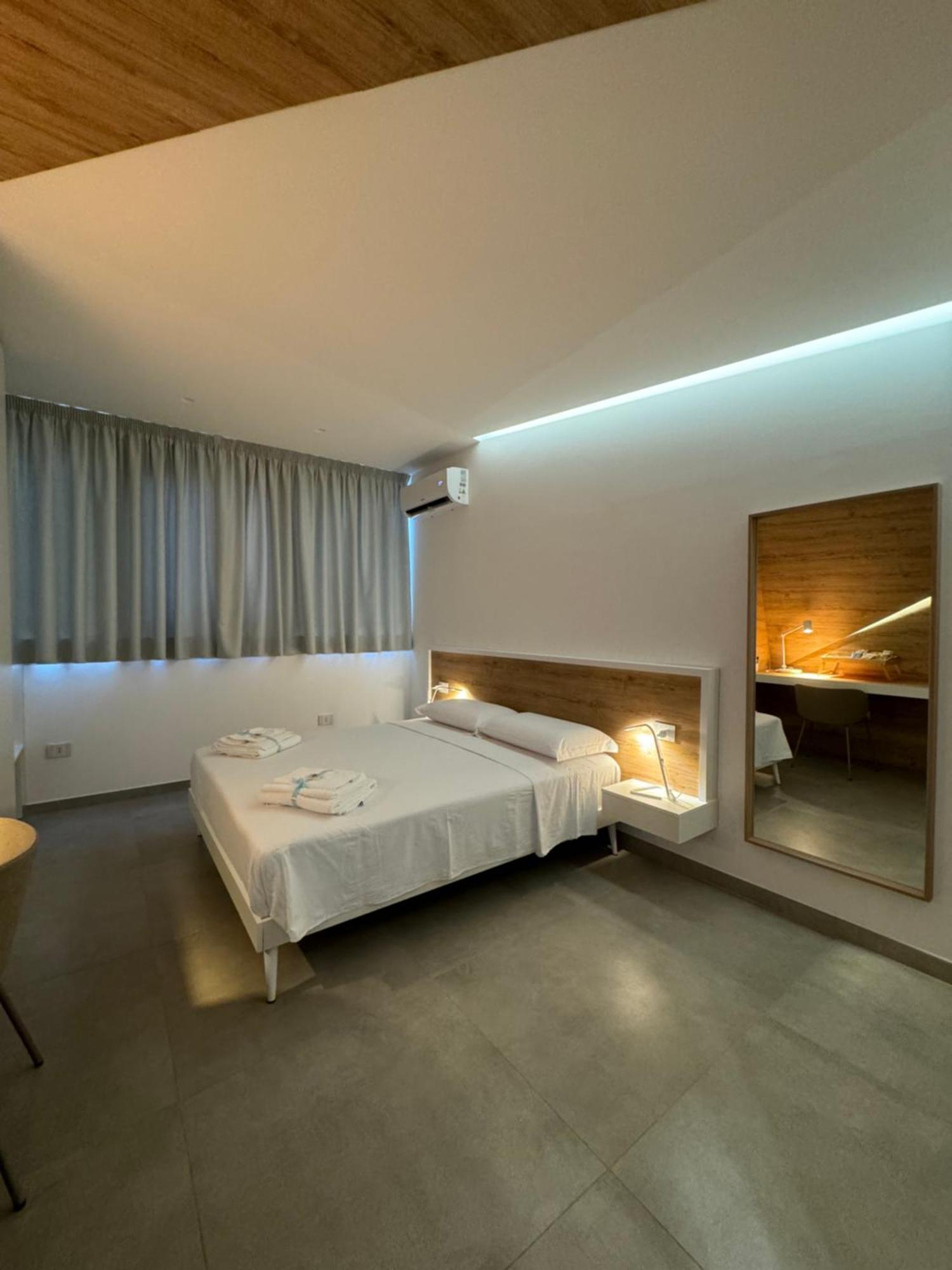 Space Tower Bed & Breakfast *