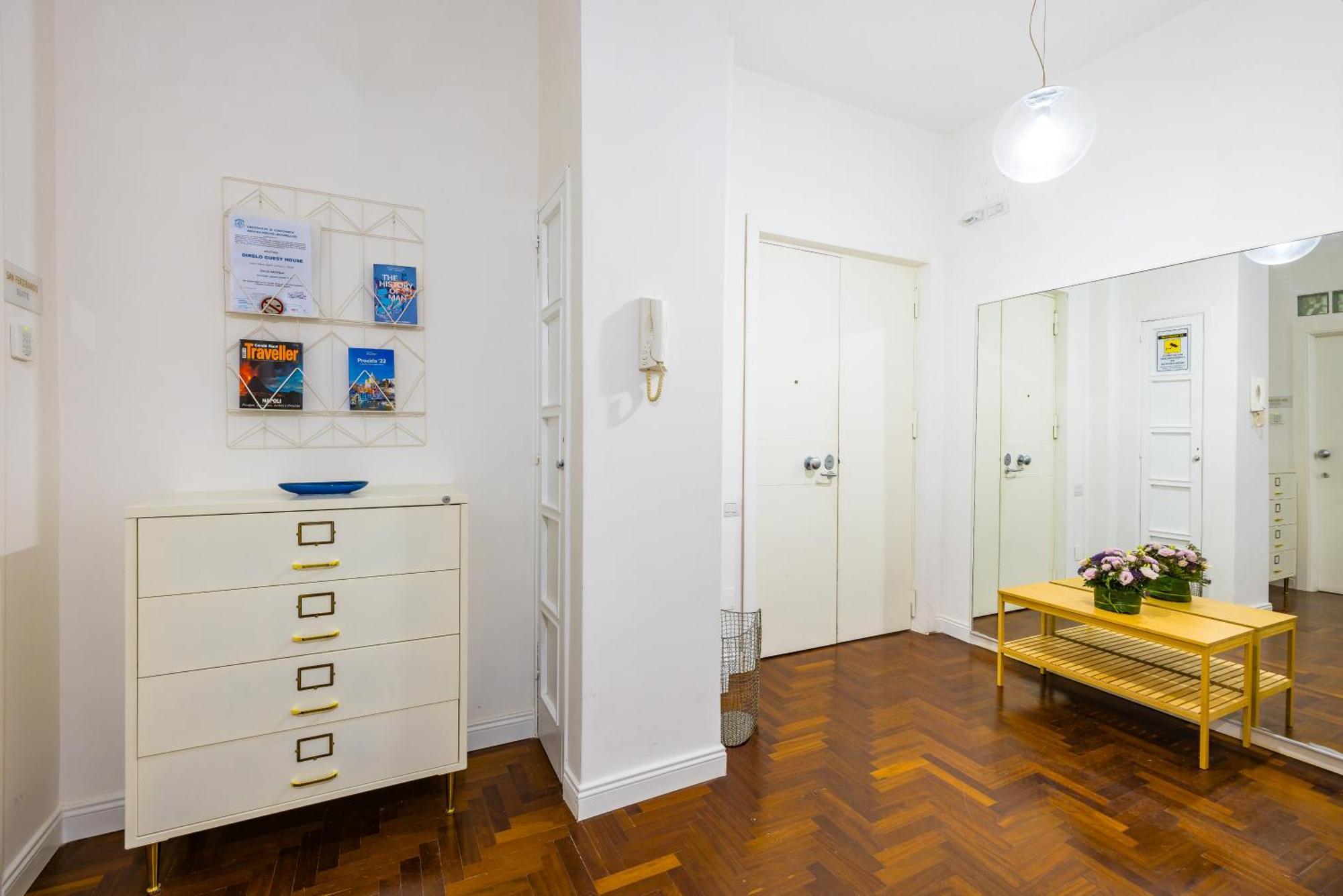 Apartment Direlo