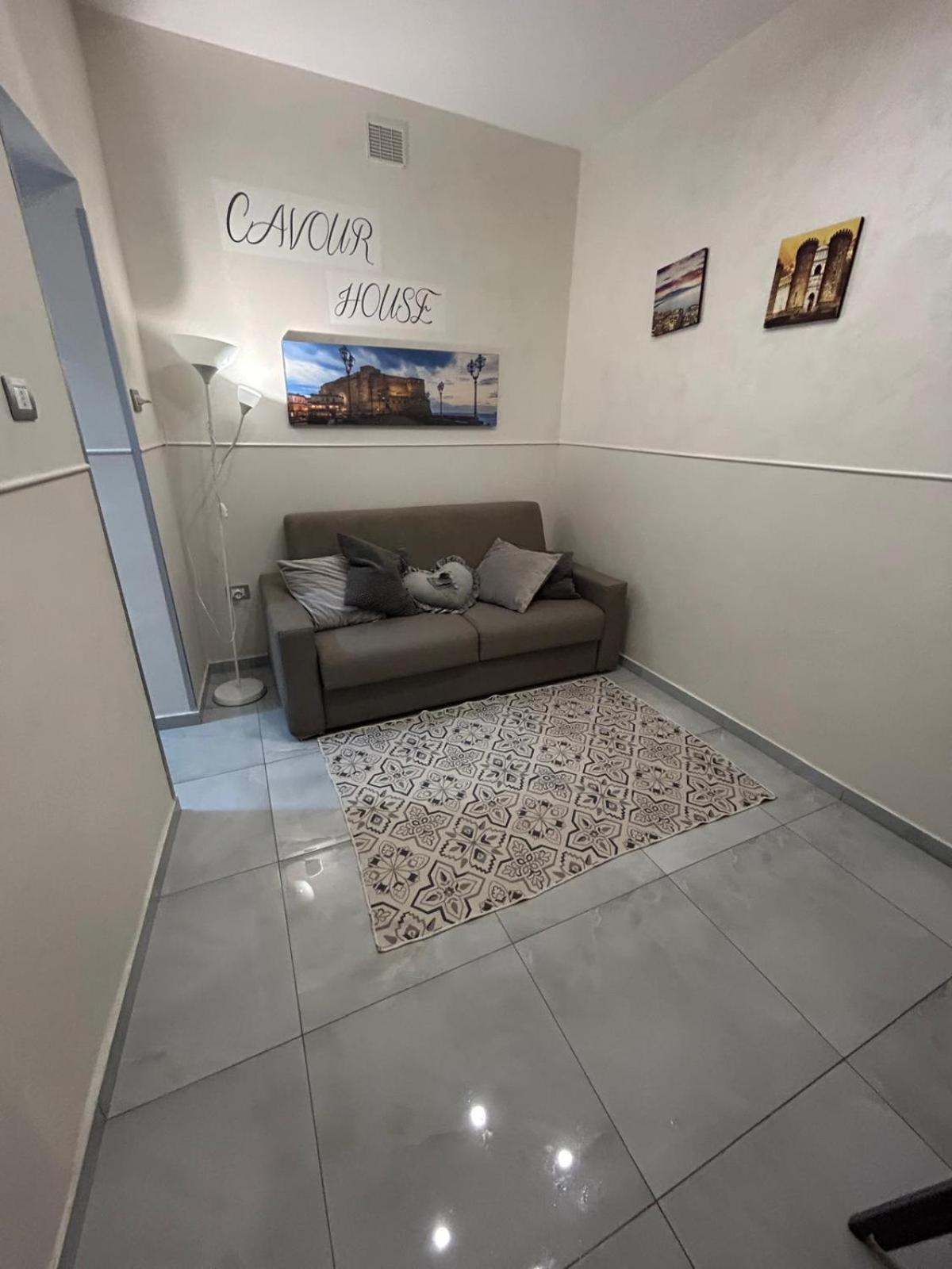 Apartment House Cavour *