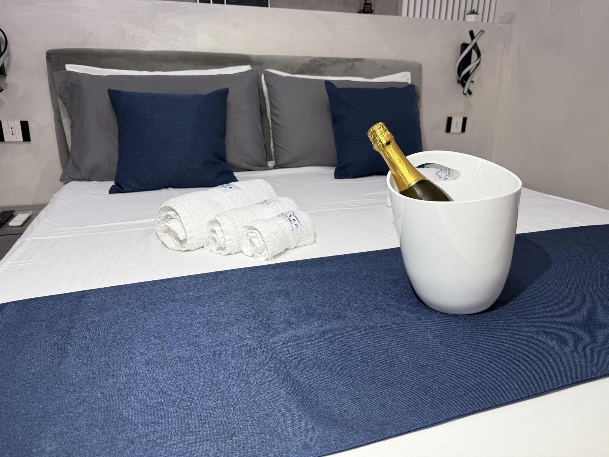 Ylisea Luxury Bed & Breakfast Naples