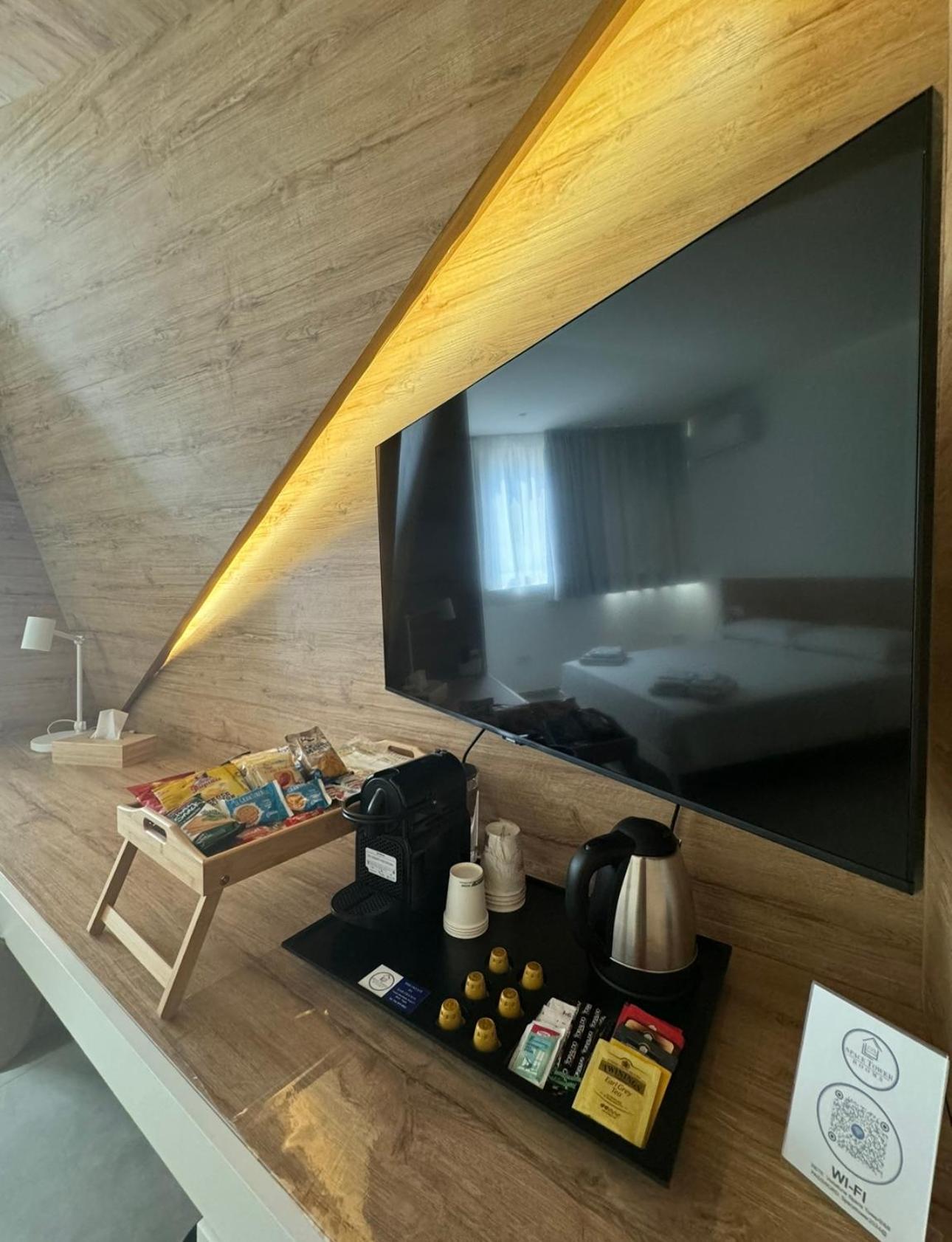 Bed & Breakfast Space Tower Naples