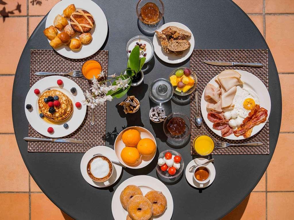 Mercure Centro Angioino Hotel Naples