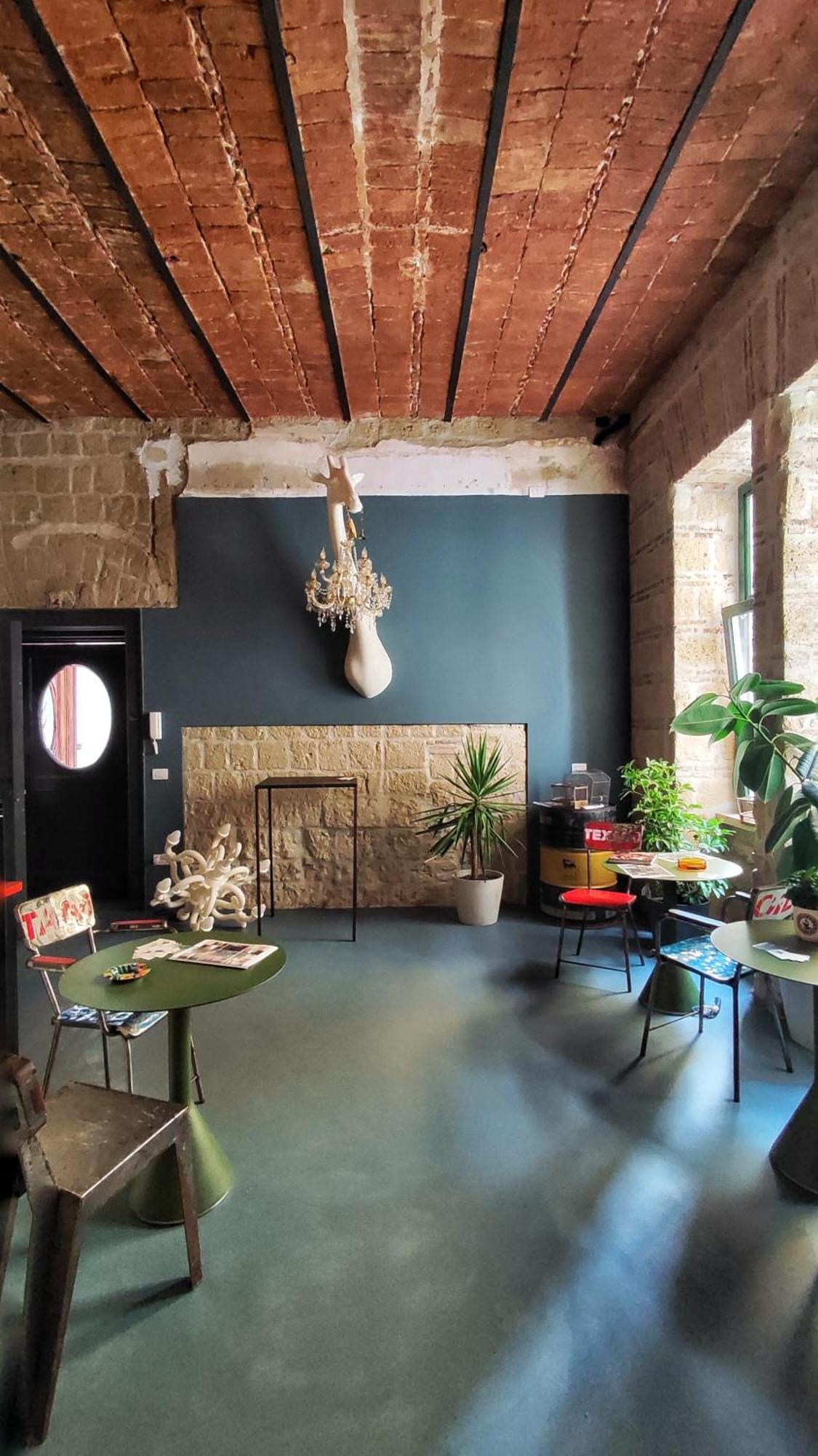 Magma - & Roof Guest house Naples