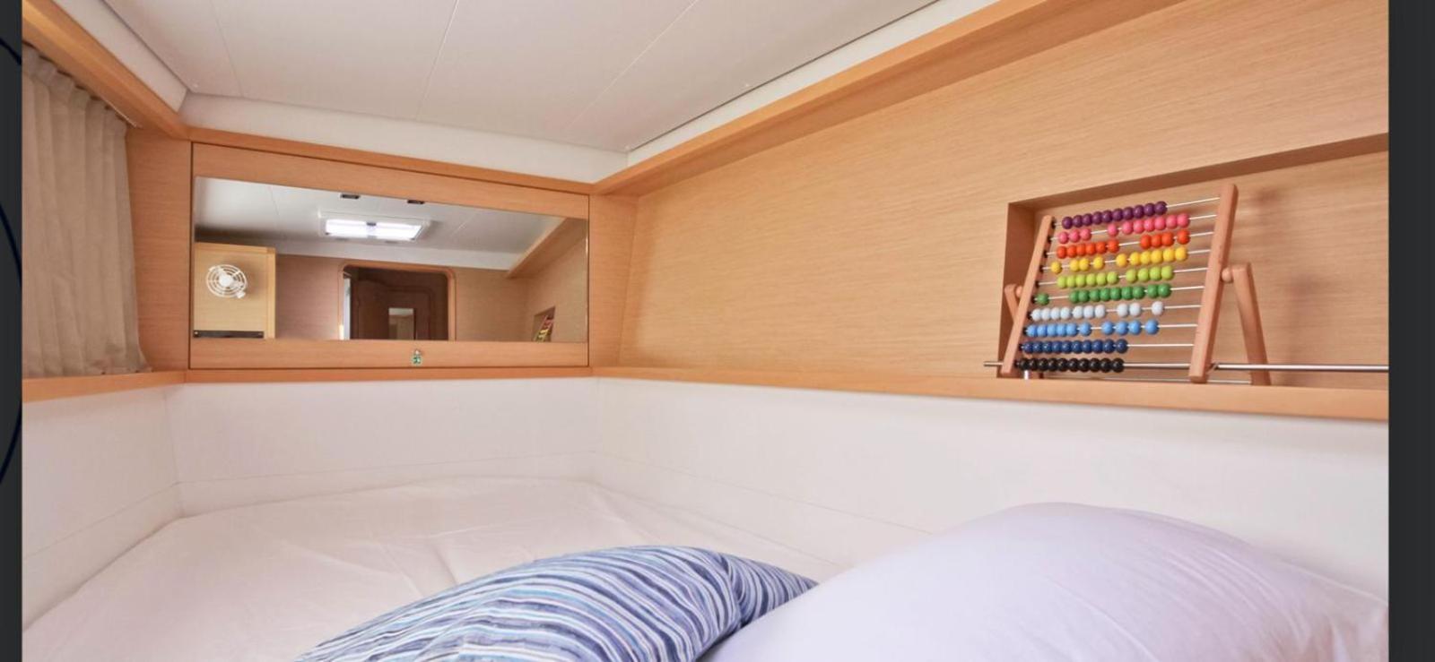 Catamarano Nemo45 Botel Naples