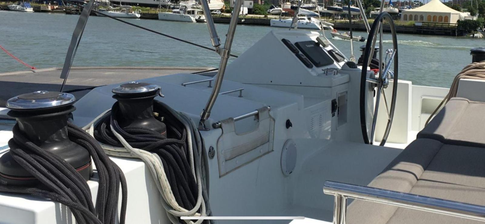 Catamarano Nemo45 Botel Naples