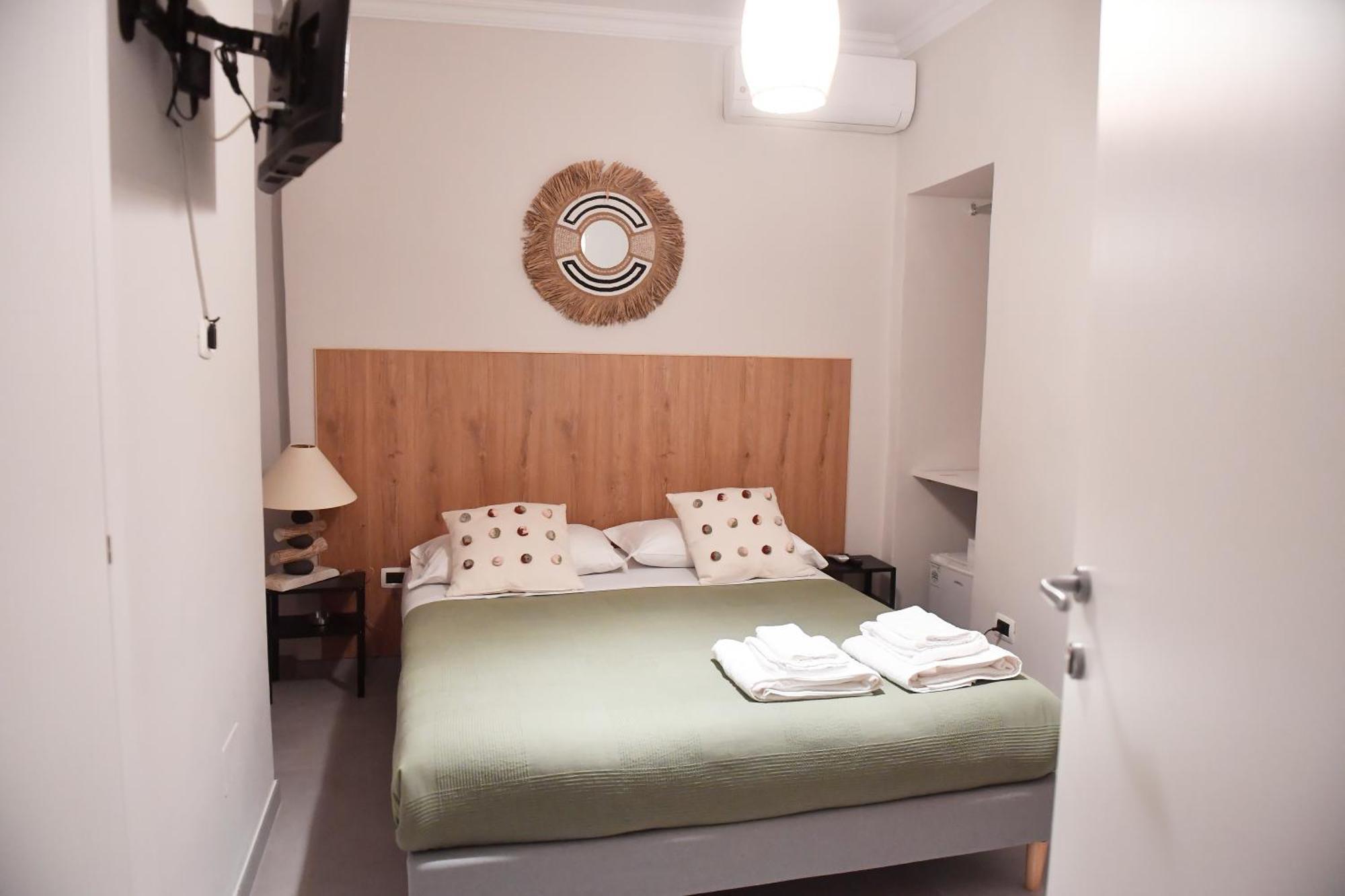 Bed & Breakfast Chiaia 100 *
