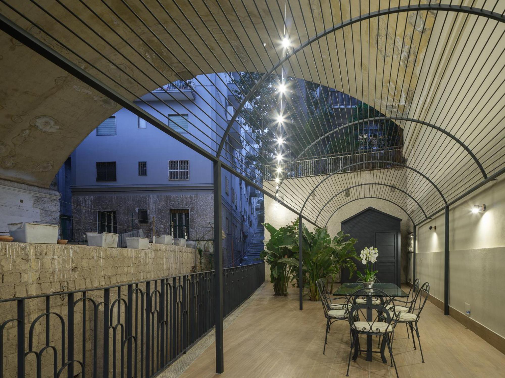 Bed & Breakfast Residenzascalenapoletane Naples