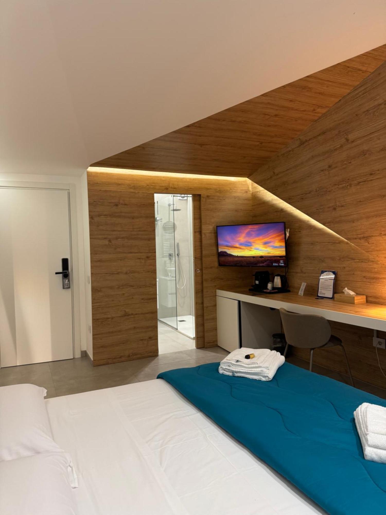 Bed & Breakfast Space Tower Naples