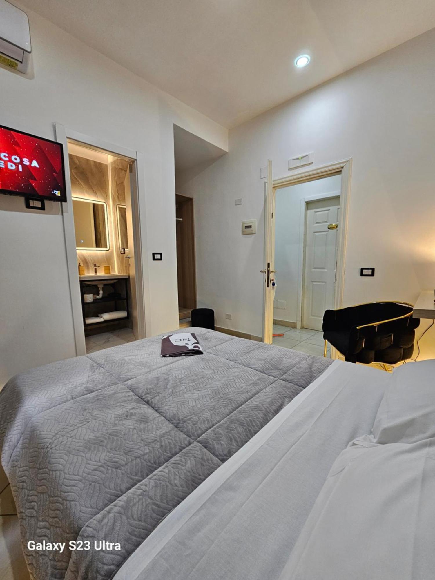 Room&jacuzzi Guest house Naples