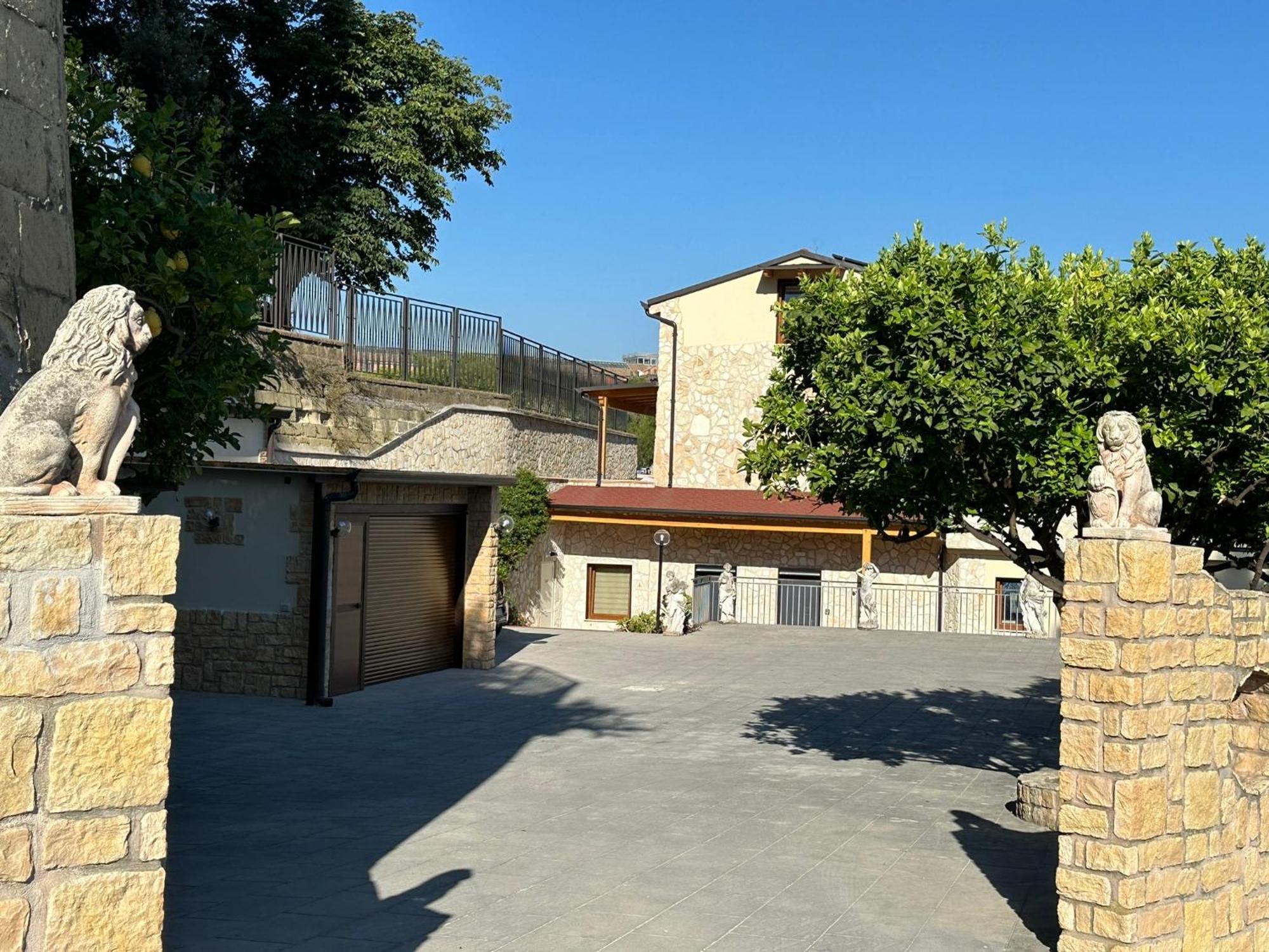 Nikita Casa Dei Limoni