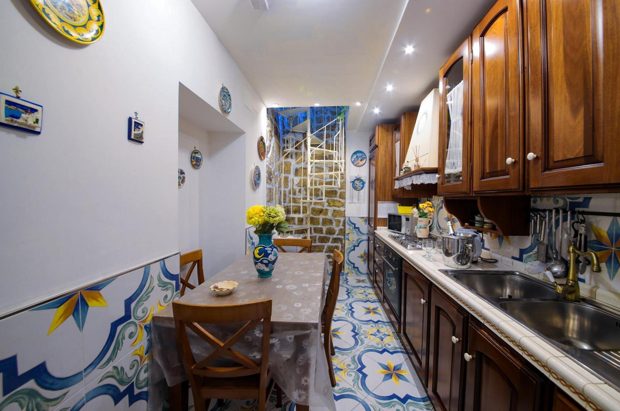 Giallo Napoletano Apartment *