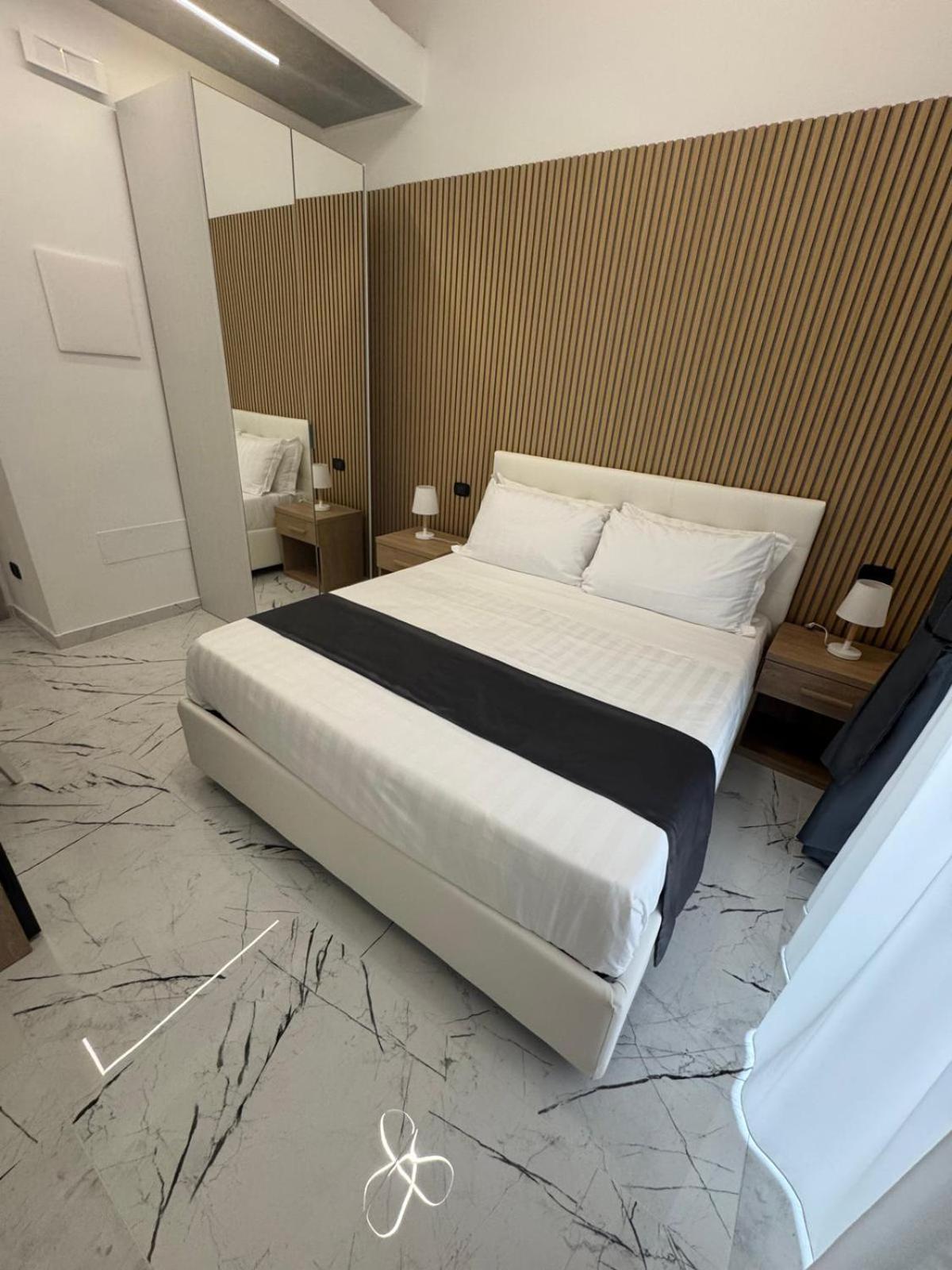 Palazzo Sant'arcangelo Guest house *