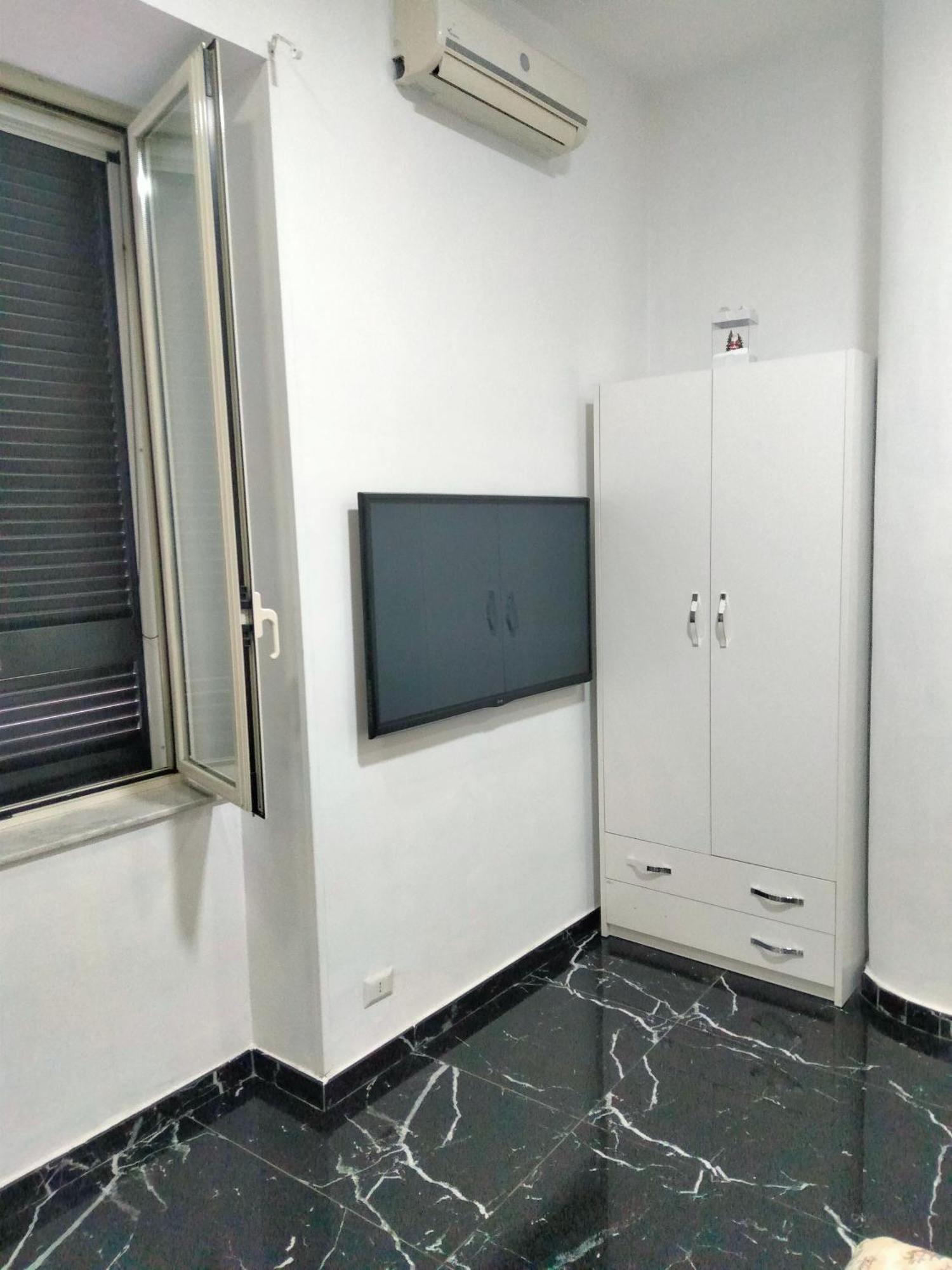 Apartment Napoli Centrale *