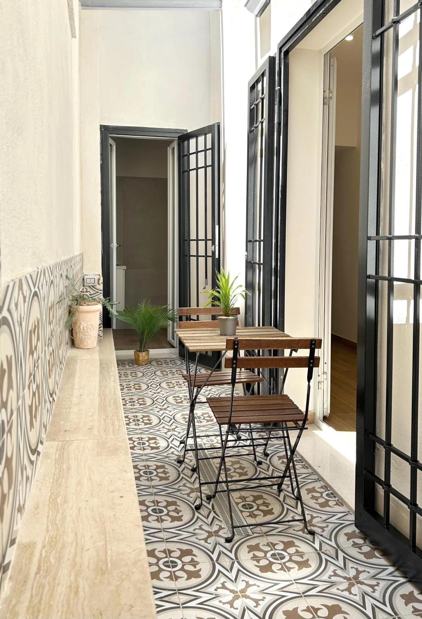 Napolation - Centro Storico Bed & Breakfast Naples