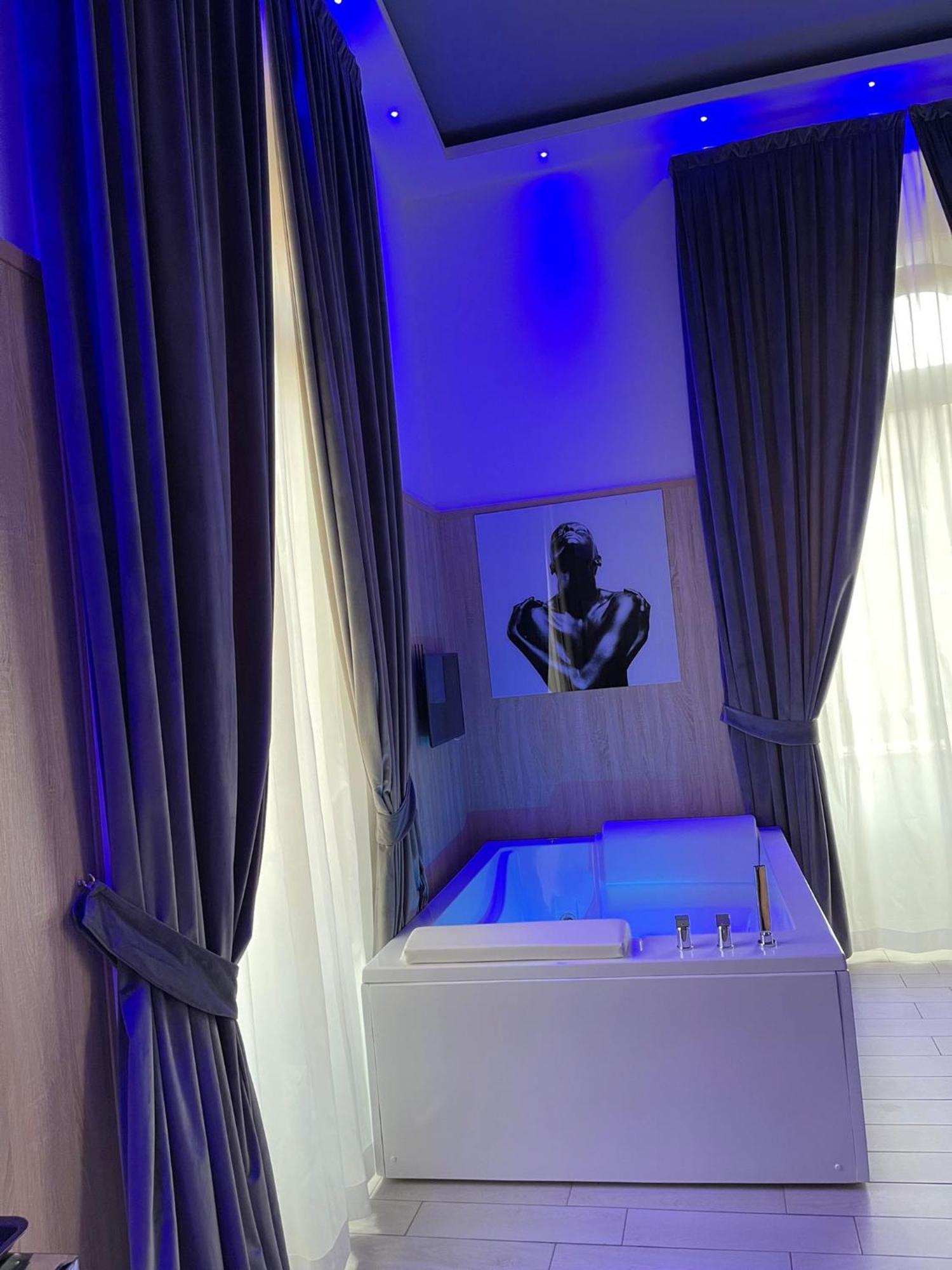 Kore Luxury E