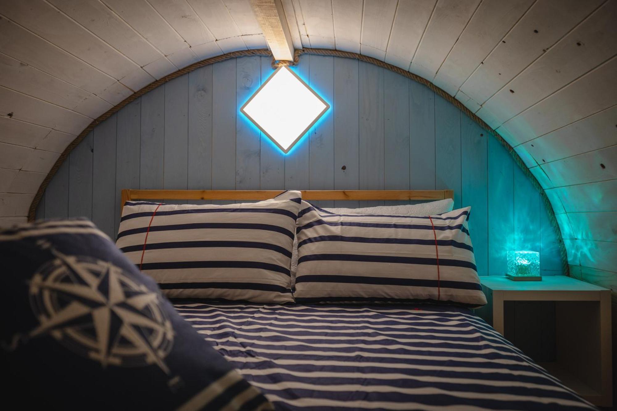Tiny House - Boat Apartment