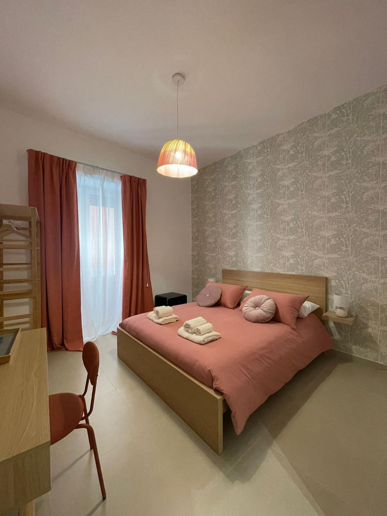 Domus Carmela Bed & Breakfast