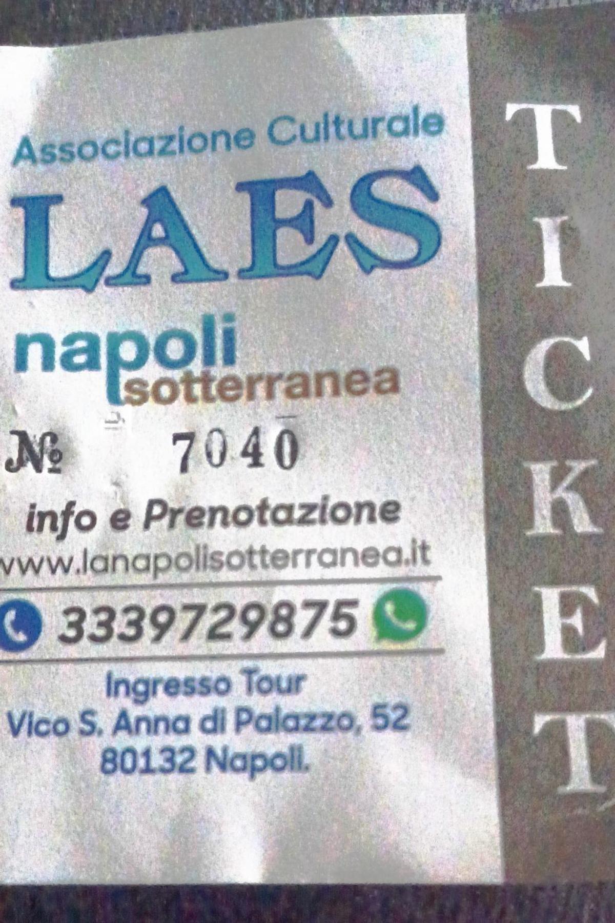 Gradoni Di Chiaia 62 Apartment *