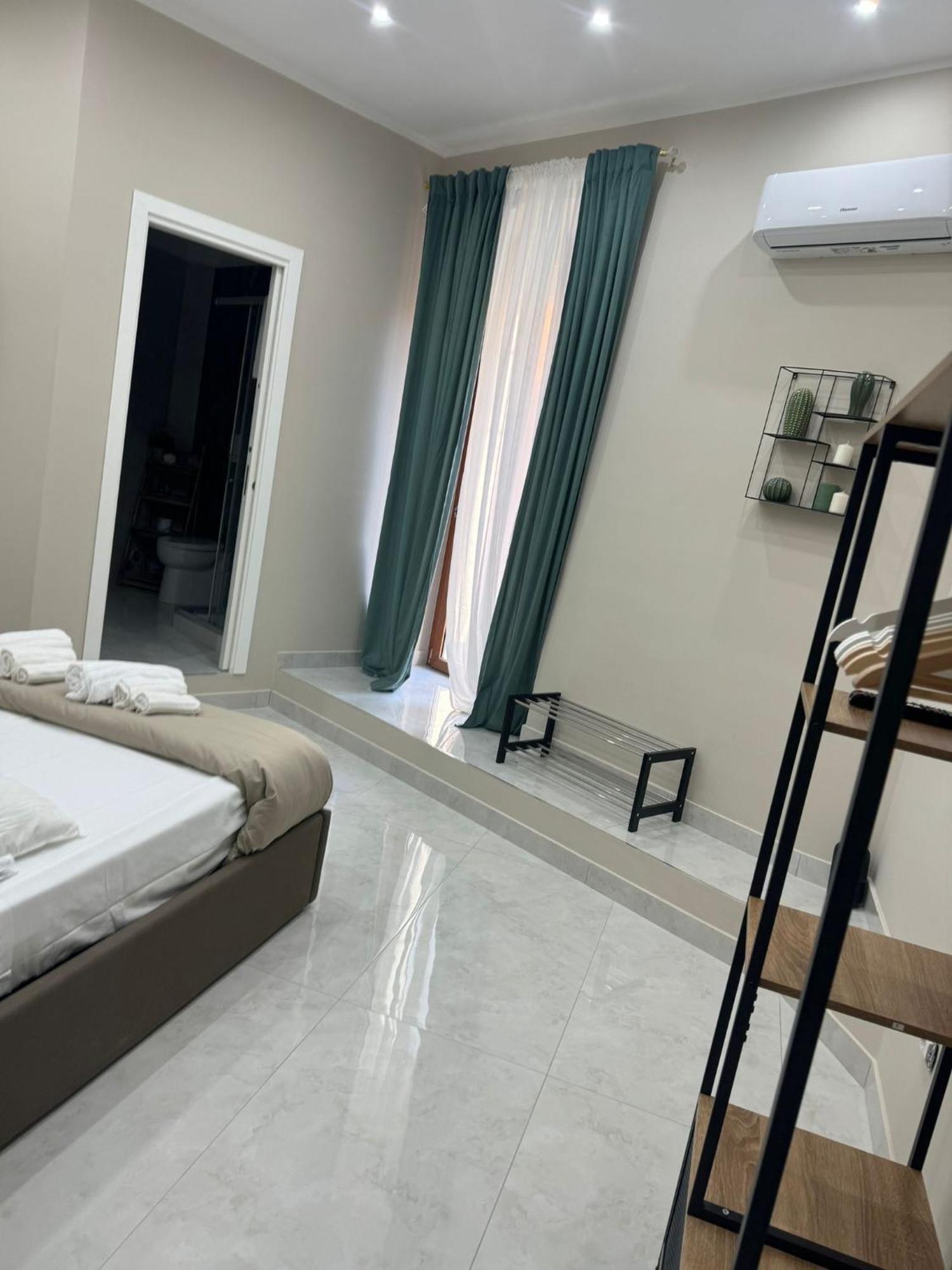 Bed & Breakfast Royal Dream *