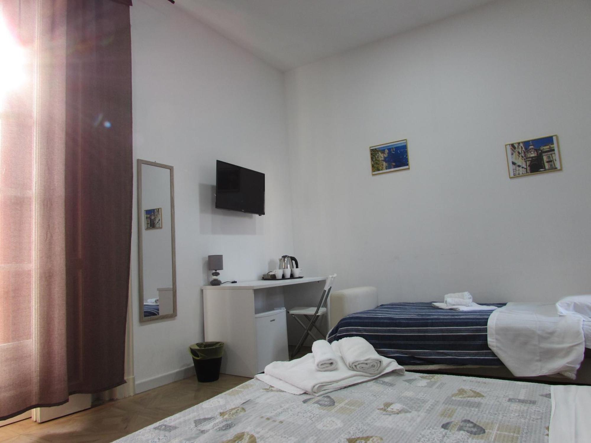Corso Umberto 22 * Naples