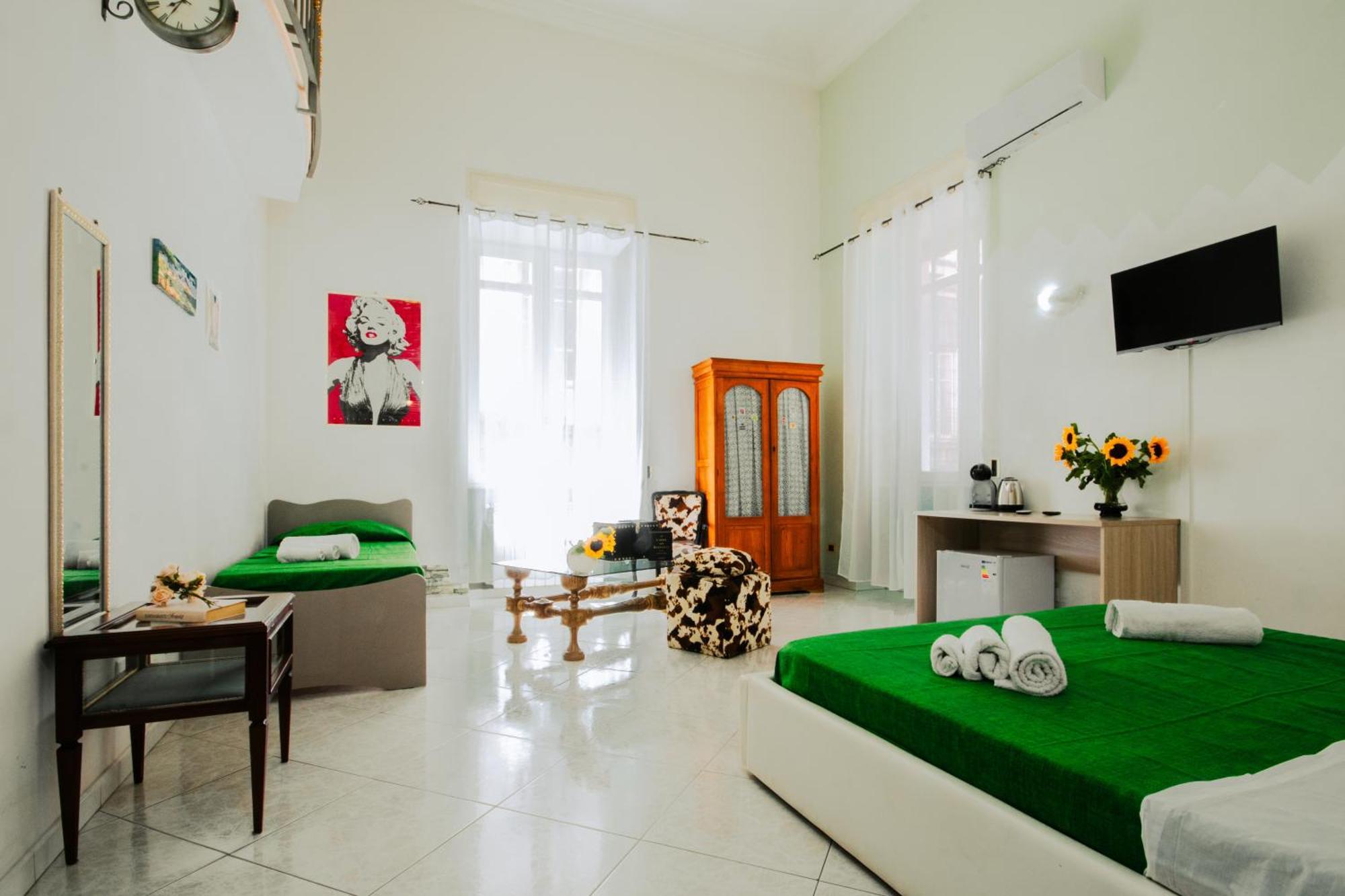 Centro, Dm Guest house *