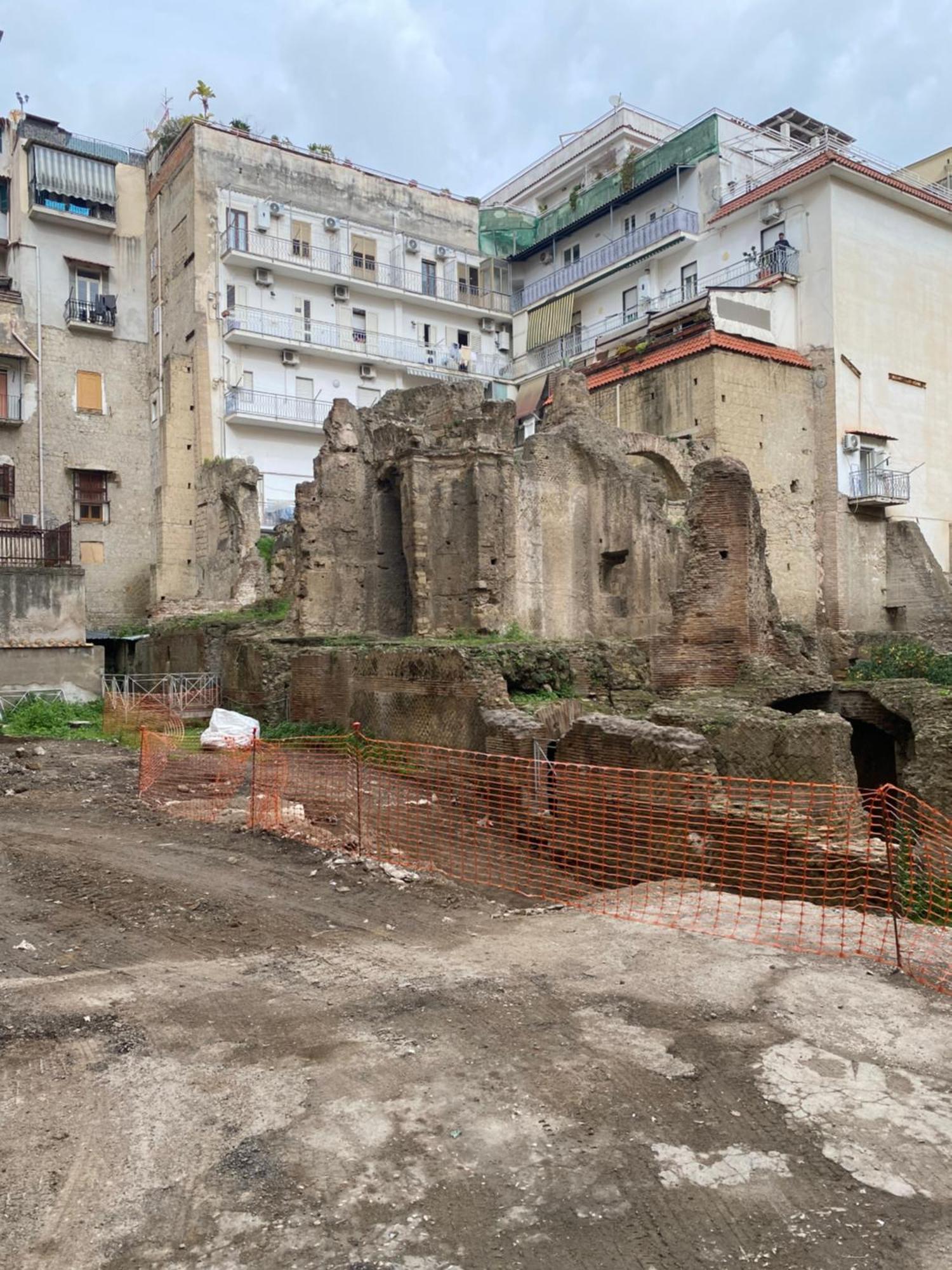 Civico 22 Silvestre Naples