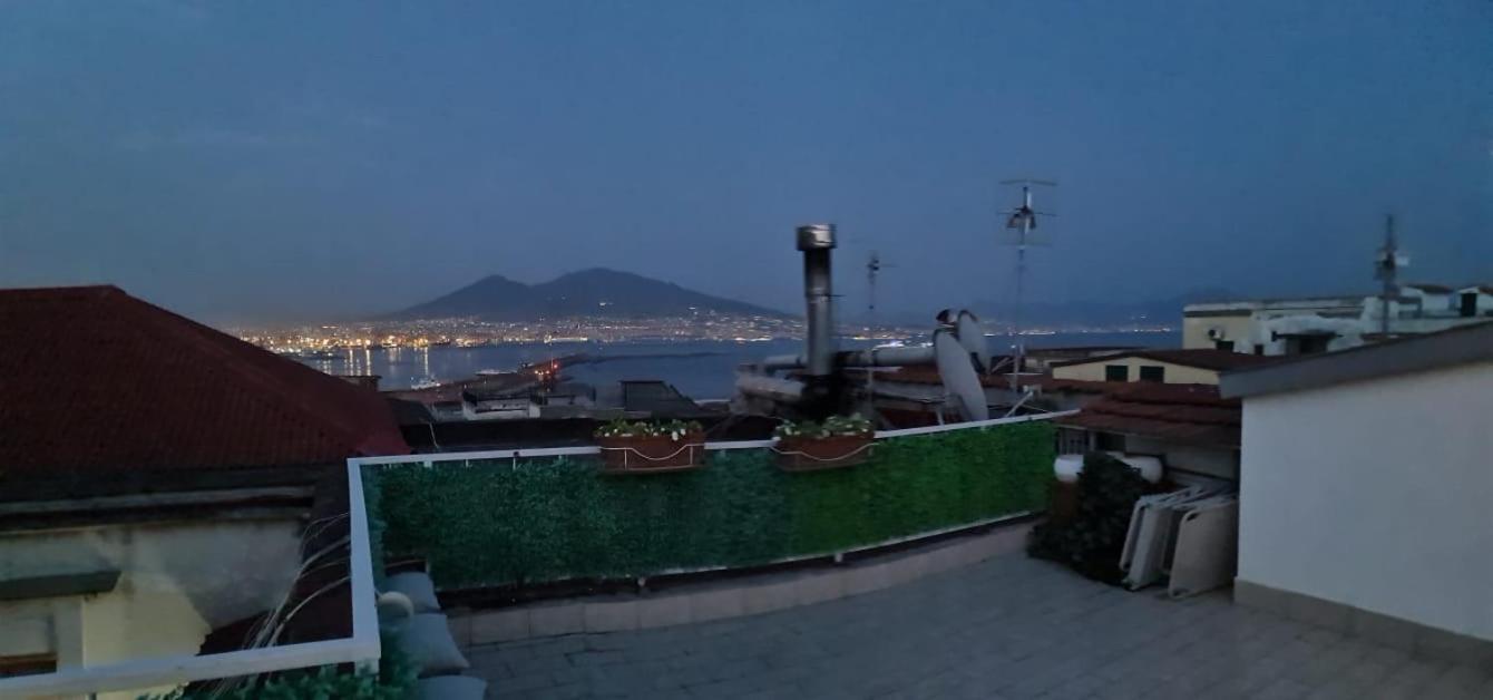 Home Napoli * Naples