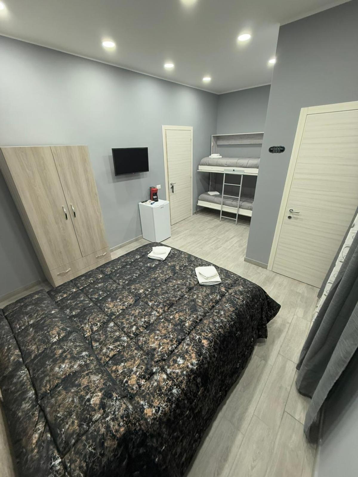 Punto Di Partenza , Starting Point Bed & Breakfast Naples