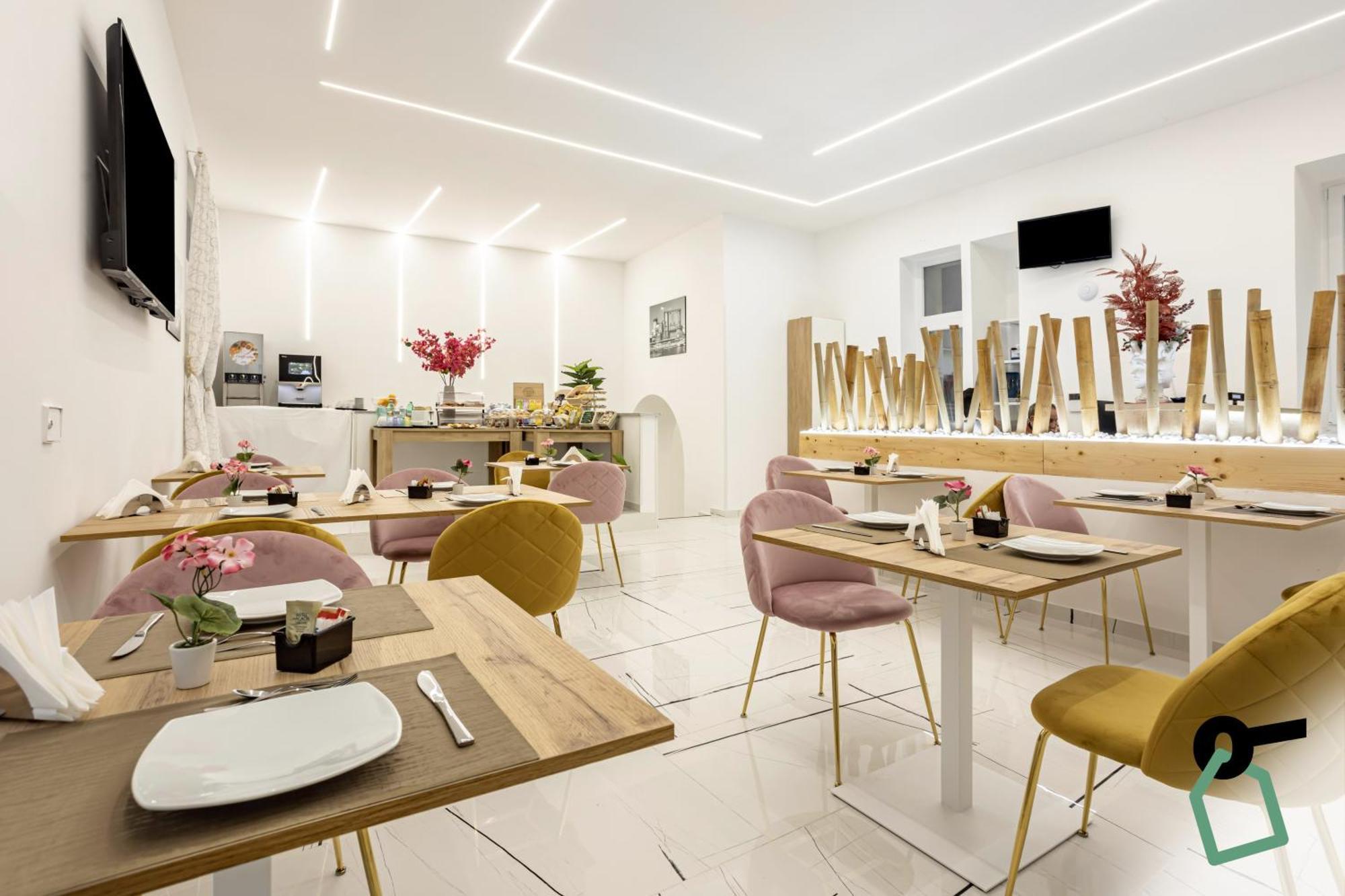 Hotiday Collection - Sant'arcangelo Aparthotel Naples
