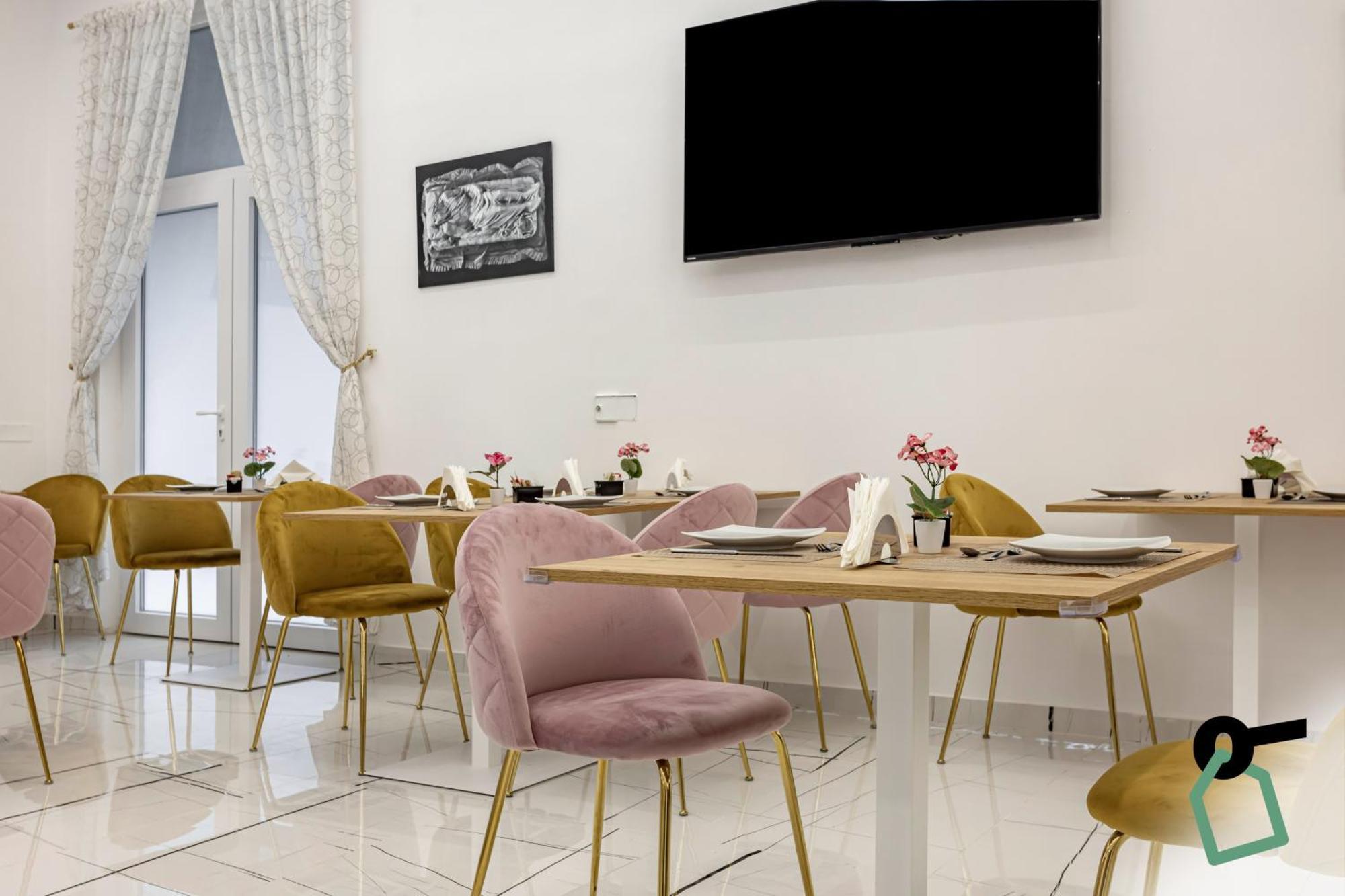 Hotiday Collection - Sant'arcangelo Aparthotel Naples