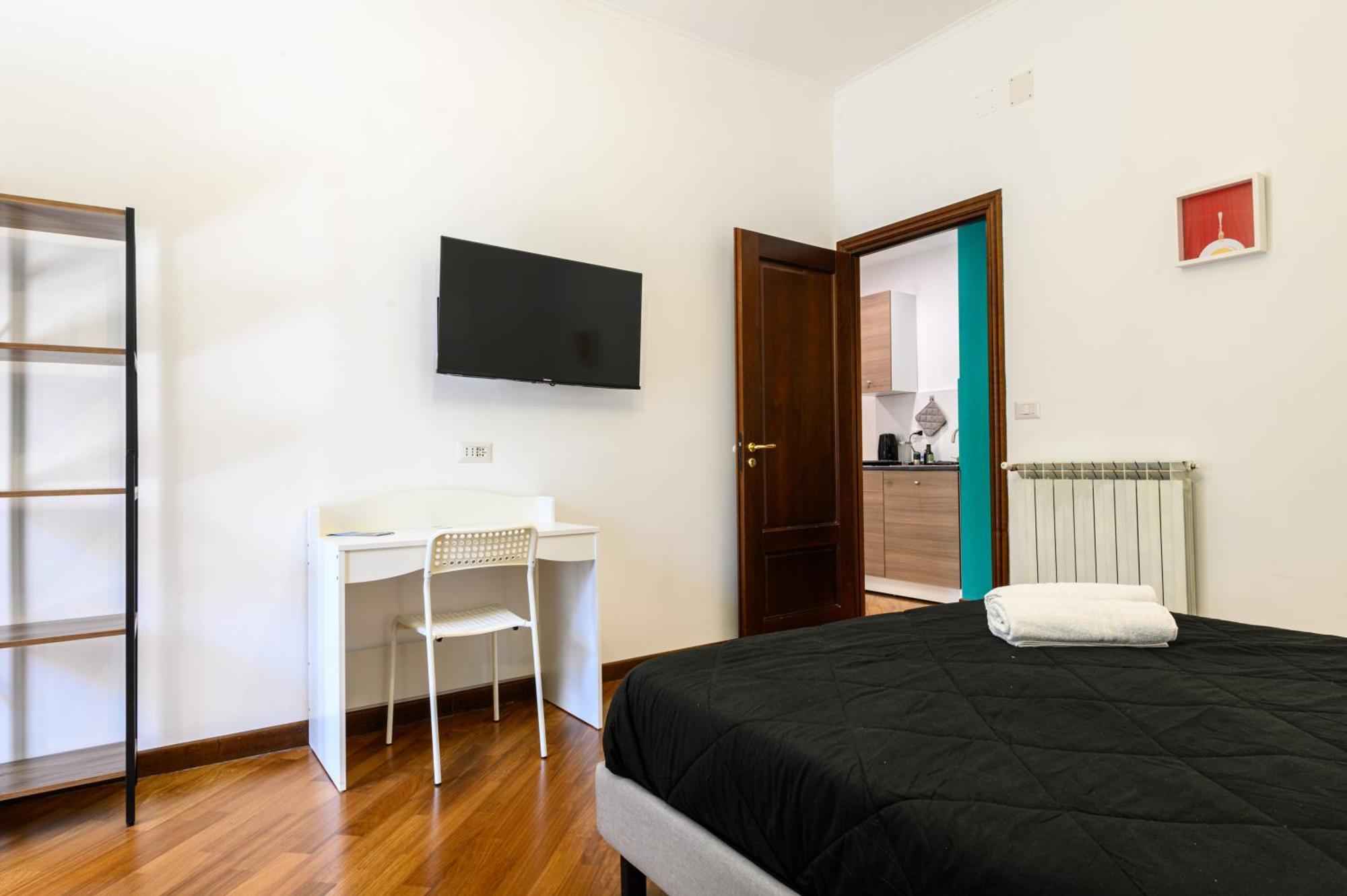 Bed & Breakfast Dimora Vomero Naples