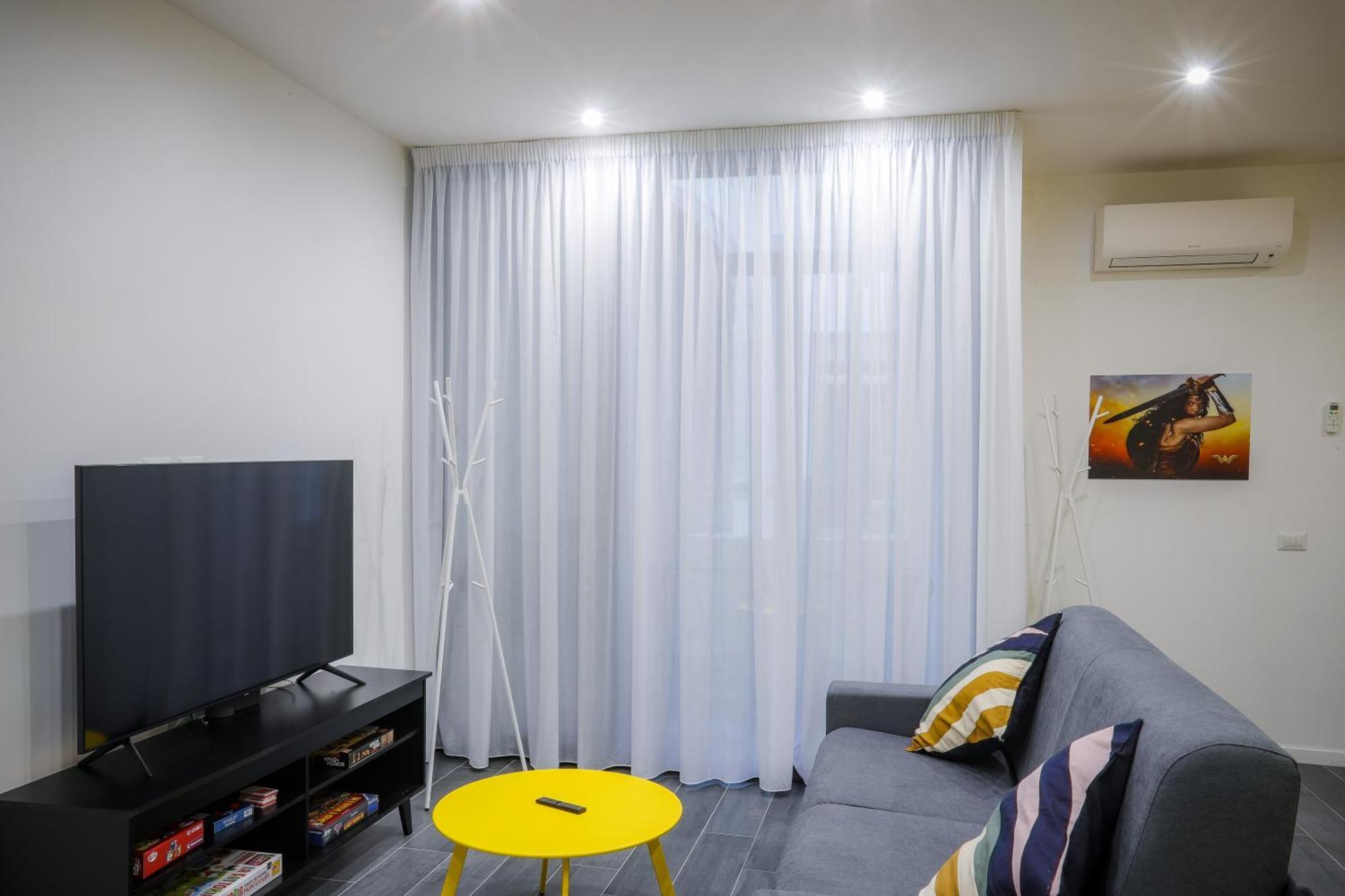 Games By Dimorra Aparthotel Naples